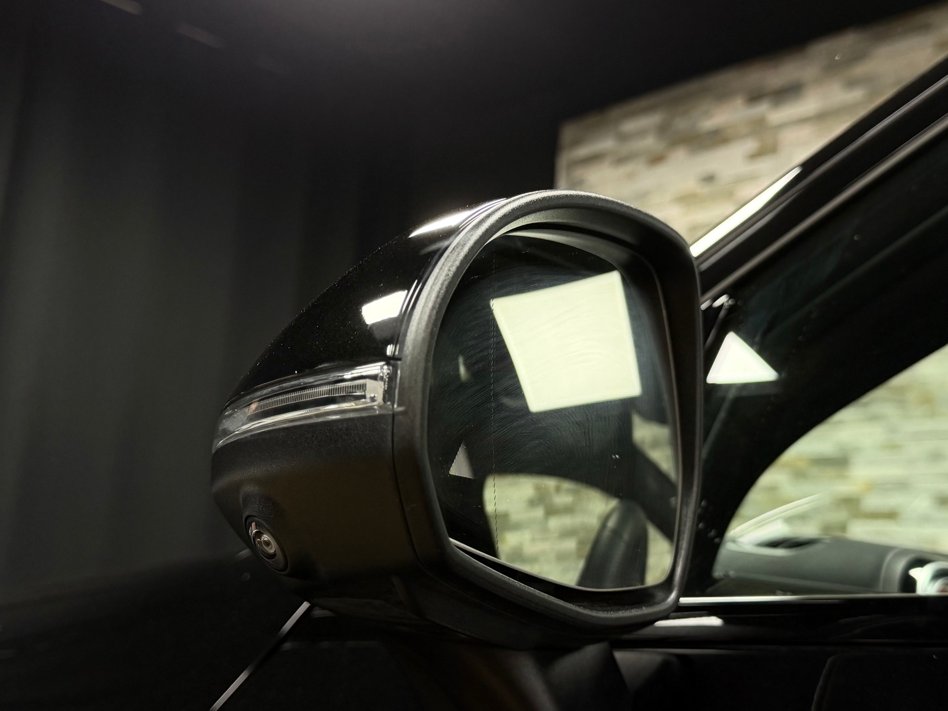 MERCEDES-BENZ GLC Coupé 220 d AMG-Line 4Matic 9G-Tronic-image-9
