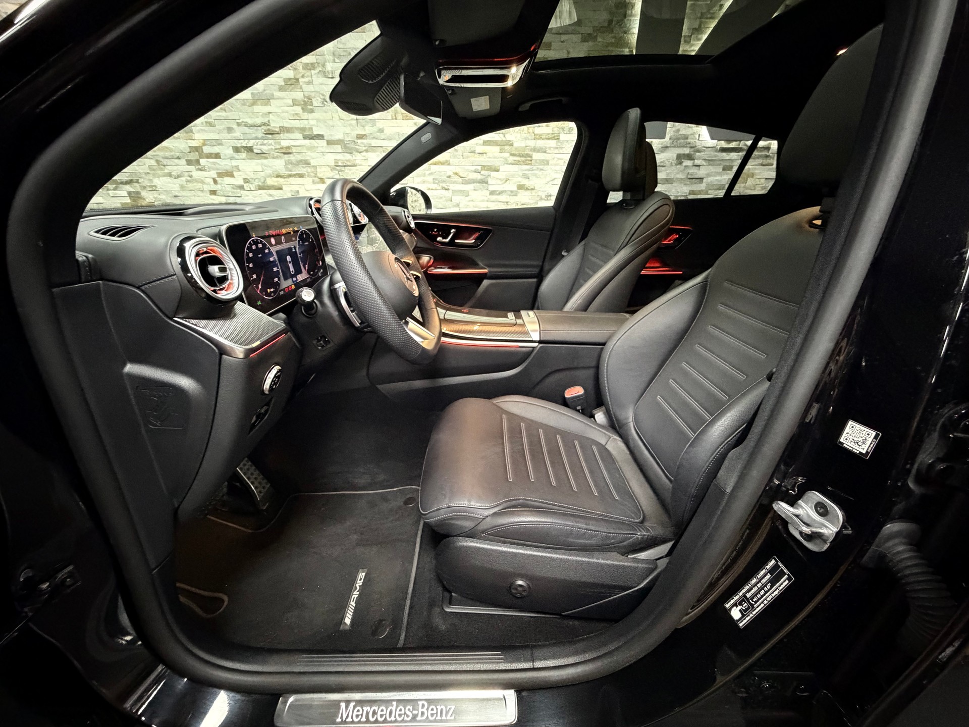 MERCEDES-BENZ GLC Coupé 220 d AMG-Line 4Matic 9G-Tronic-image-13