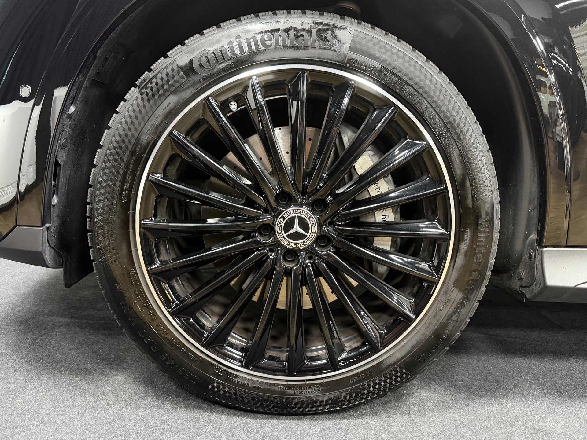 MERCEDES-BENZ GLC Coupé 220 d AMG-Line 4Matic 9G-Tronic-image-29