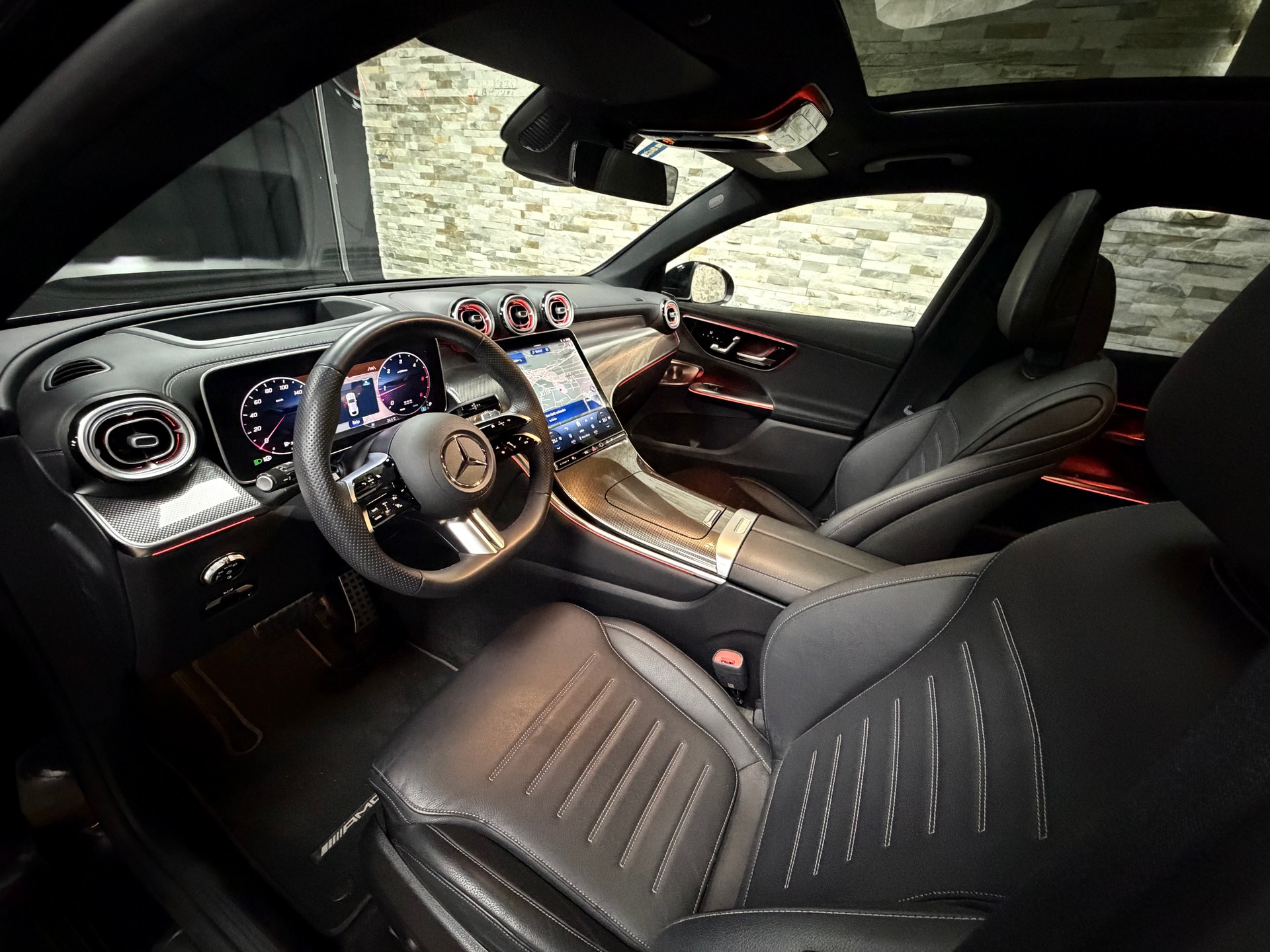 MERCEDES-BENZ GLC Coupé 220 d AMG-Line 4Matic 9G-Tronic-image-14