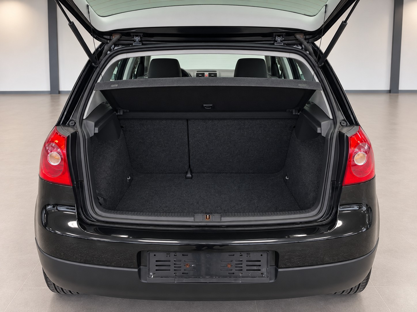 VW Golf 1.6 FSI Comfortline-image-8