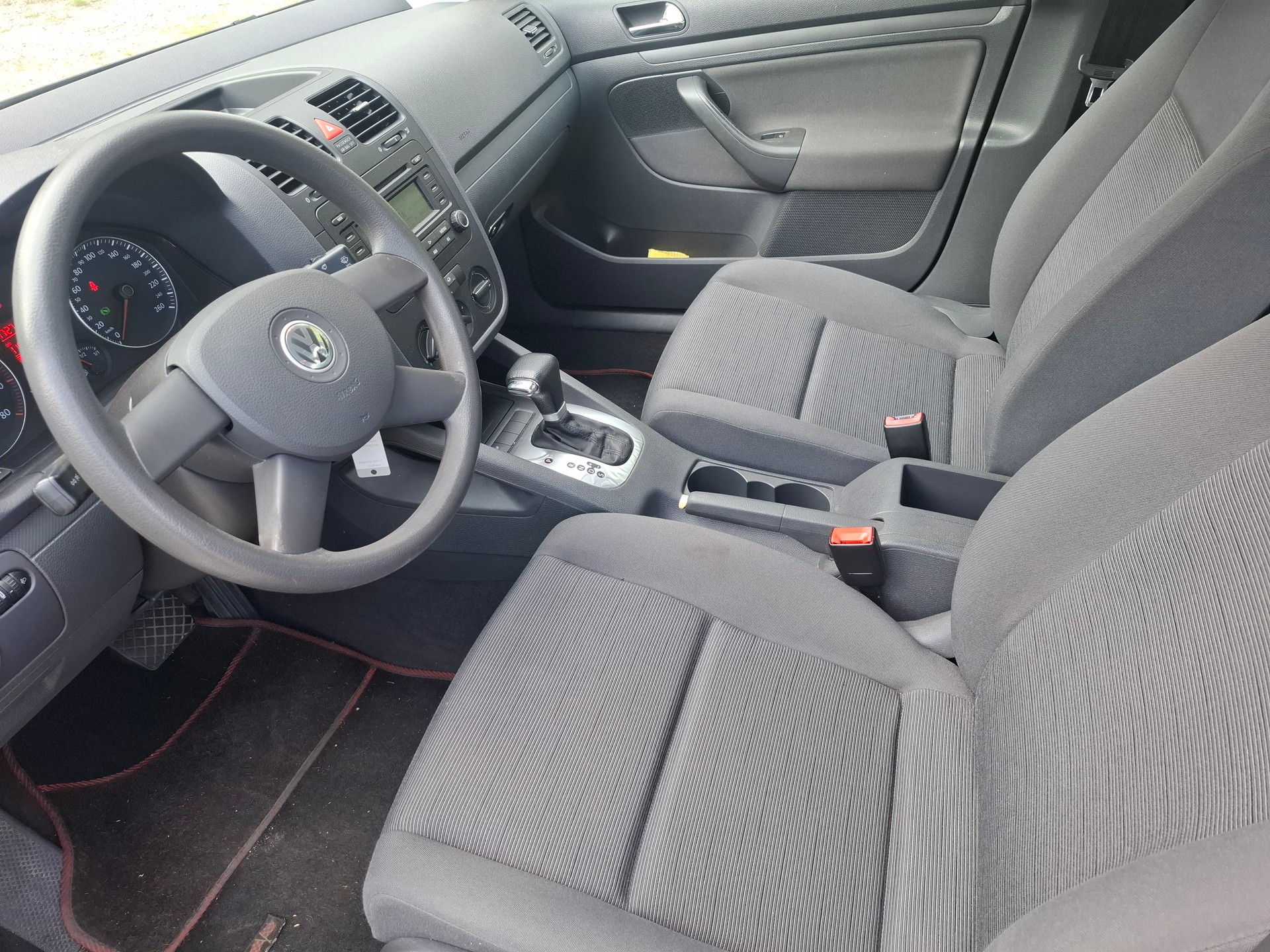 VW Golf 1.6 FSI Comfortline-image-11