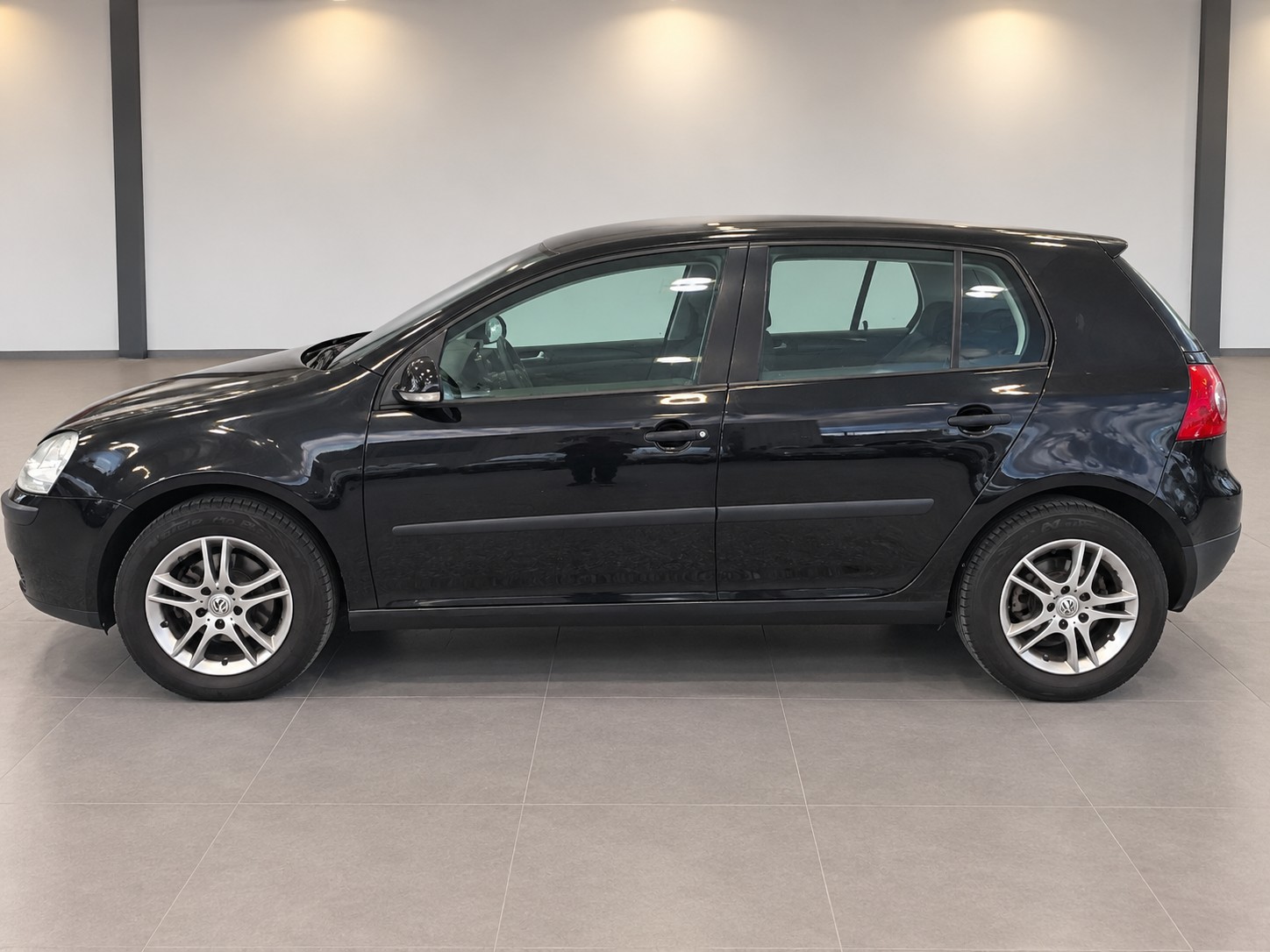 VW Golf 1.6 FSI Comfortline-image-3