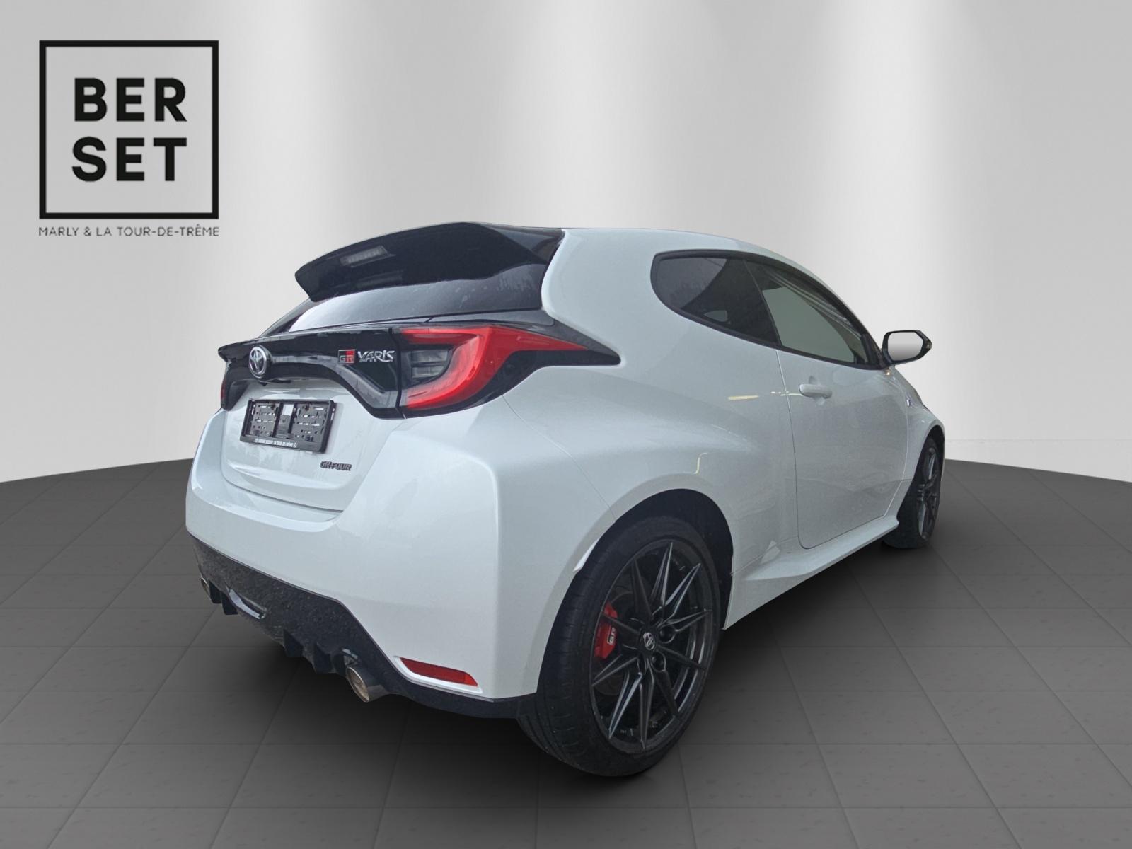 TOYOTA GR Yaris 1.6 Turbo Sport 4x4-image-4