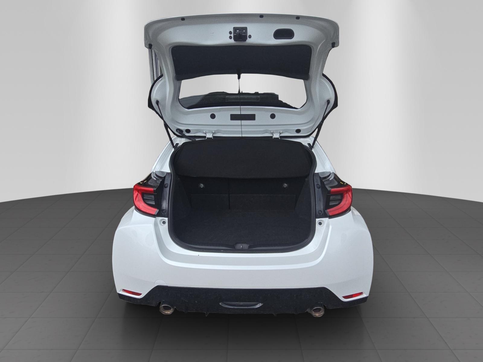 TOYOTA GR Yaris 1.6 Turbo Sport 4x4-image-12