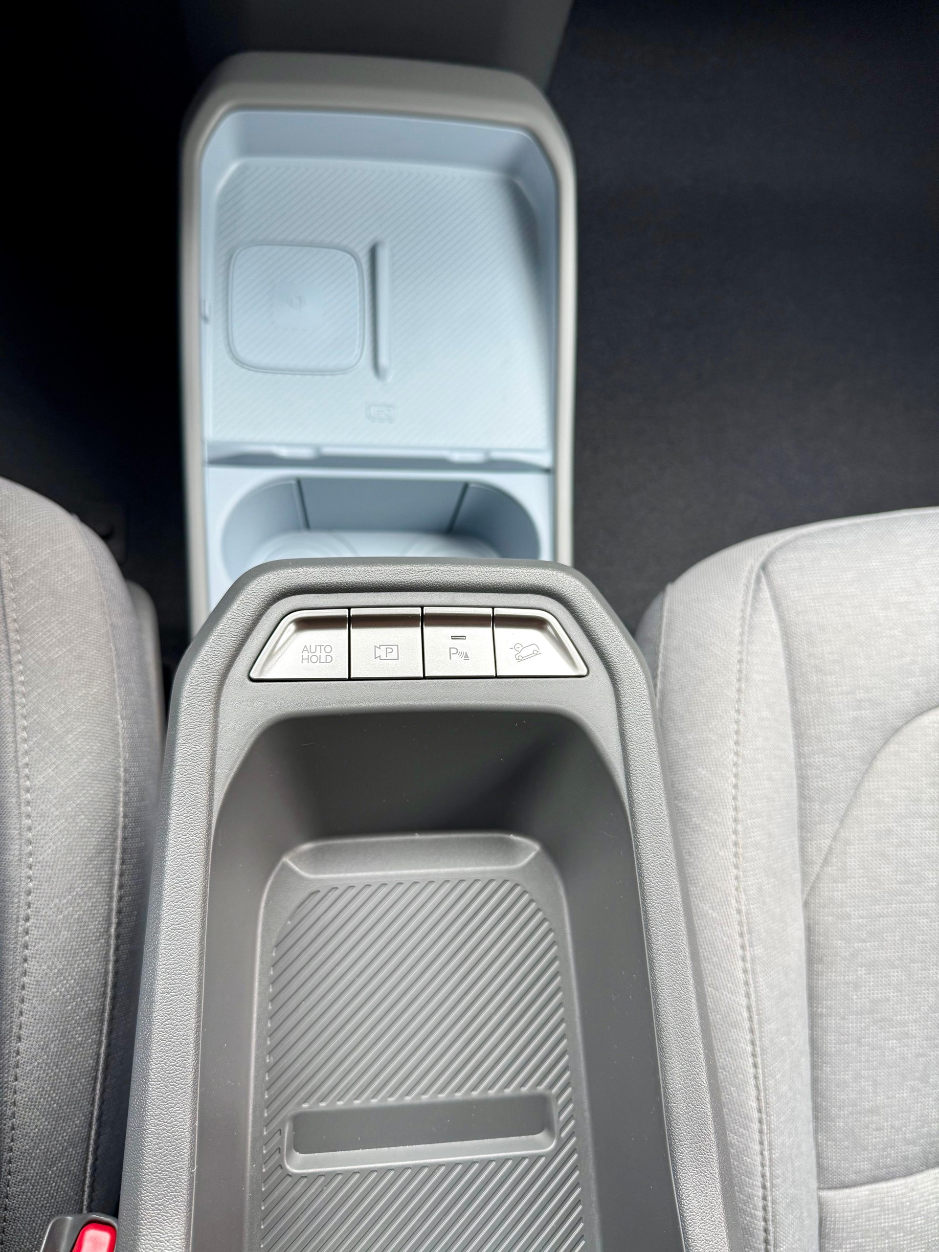 KIA EV3 81 kWh Earth 4x4-image-5
