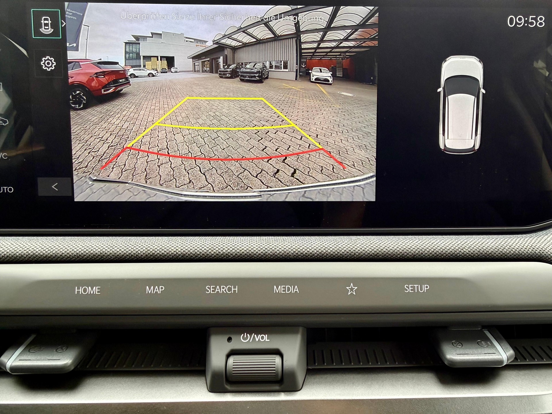 KIA EV3 81 kWh Earth 4x4-image-4