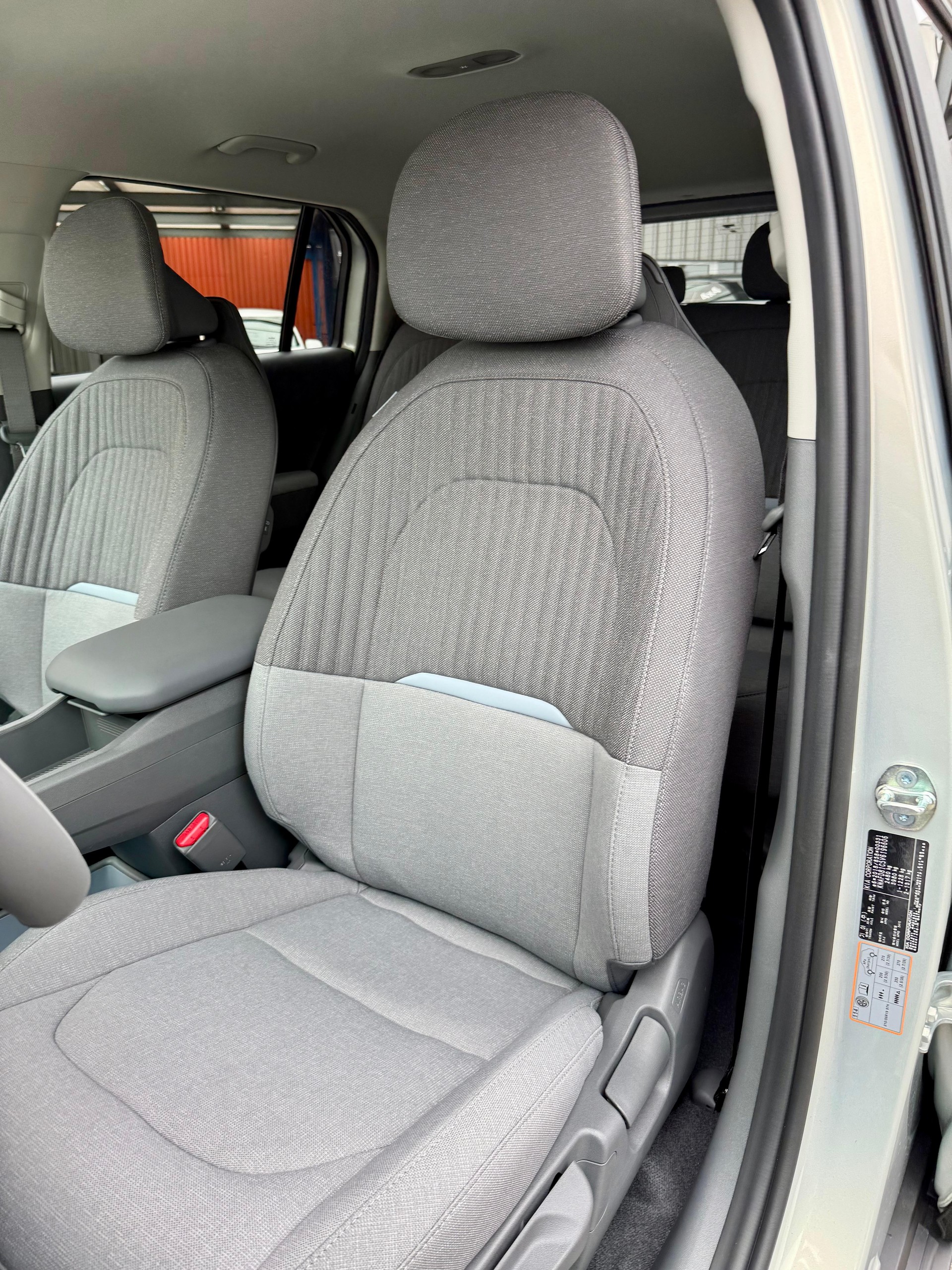 KIA EV3 81 kWh Earth 4x4-image-6