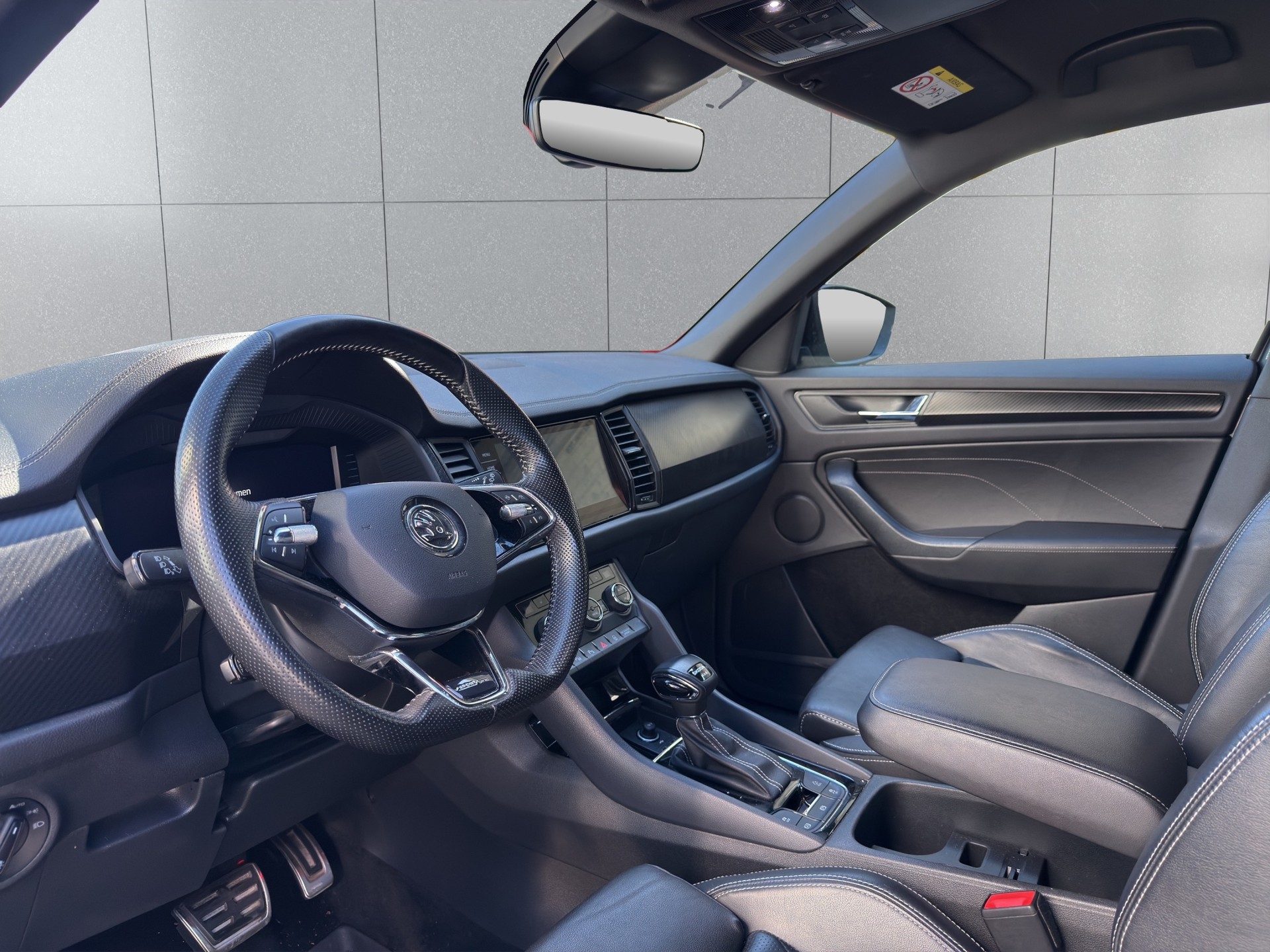 SKODA Kodiaq 2.0 TDI CR SportLine 4x4 DSG-image-7