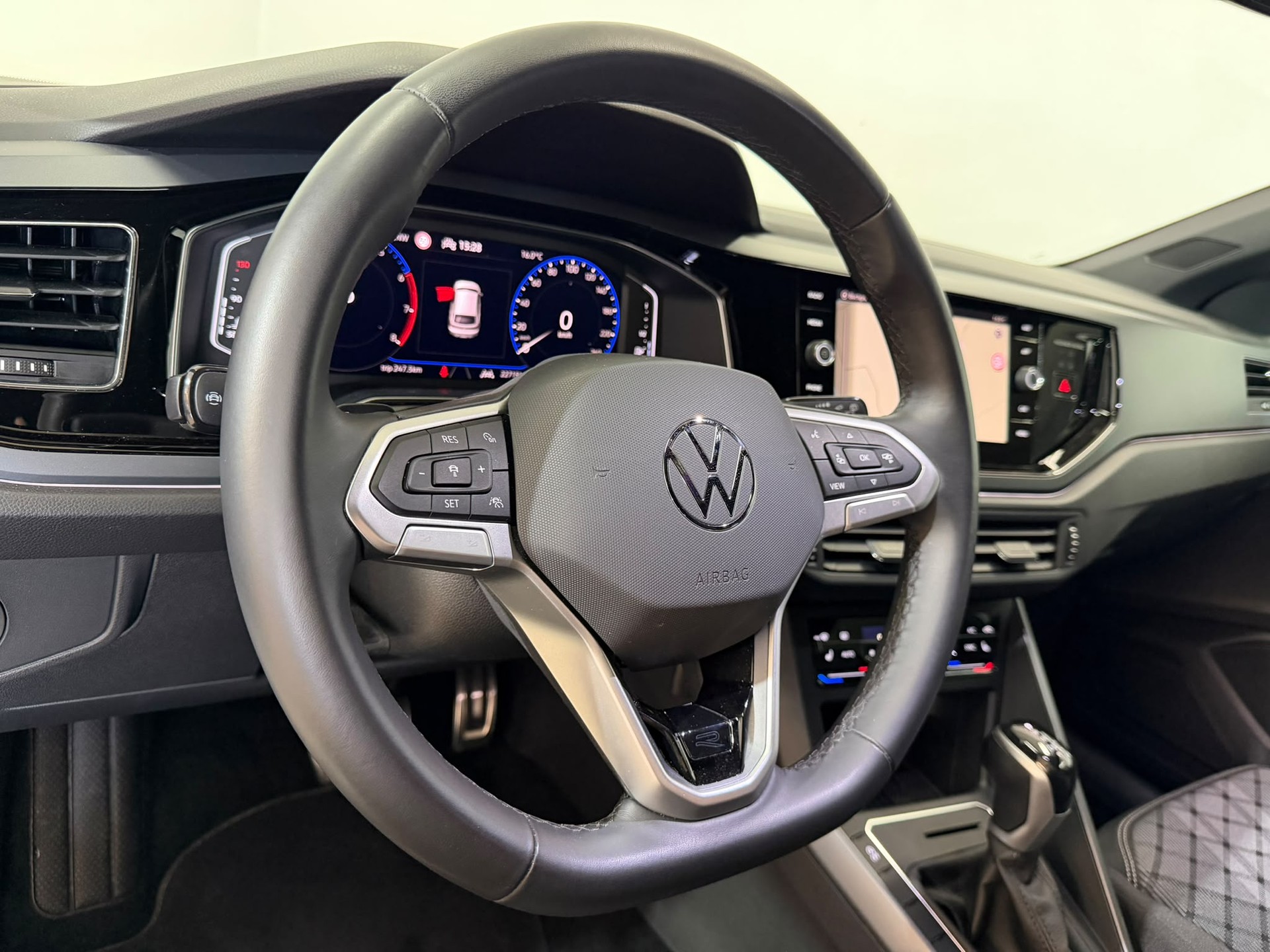 VW Taigo 1.5 TSI R-Line DSG-image-5