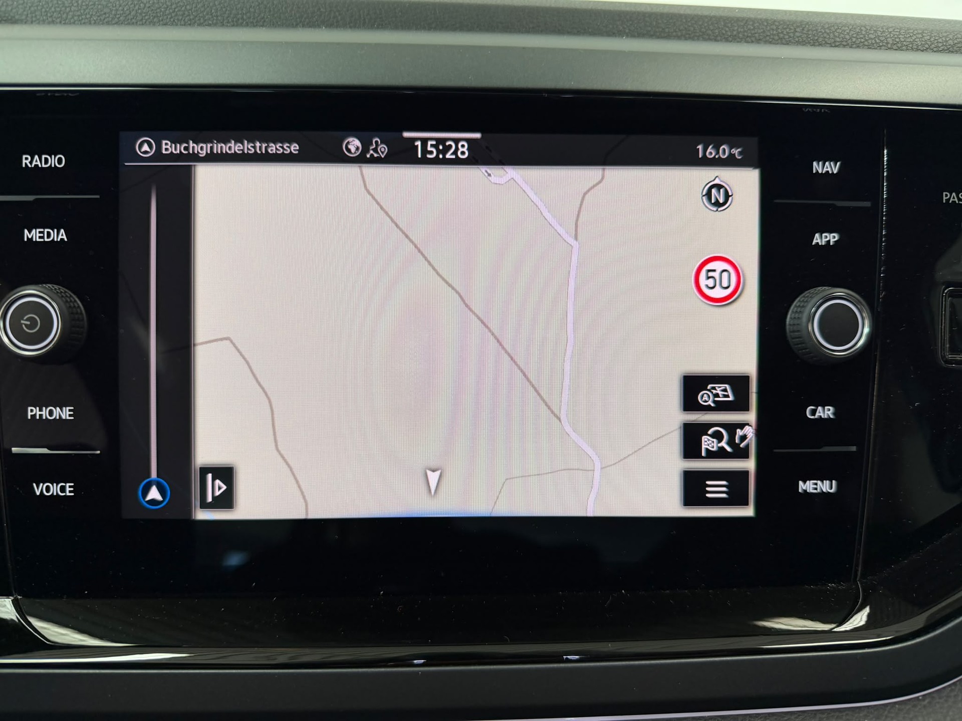 VW Taigo 1.5 TSI R-Line DSG-image-10