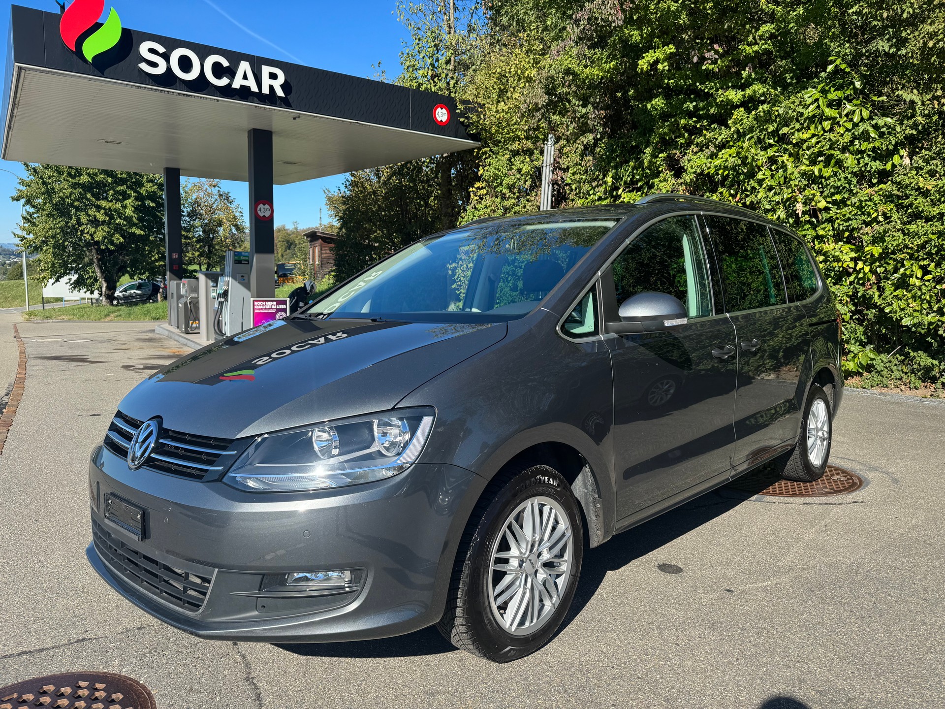 VW Sharan 2.0 TDI BlueMotion Technology Comfortline-image-1