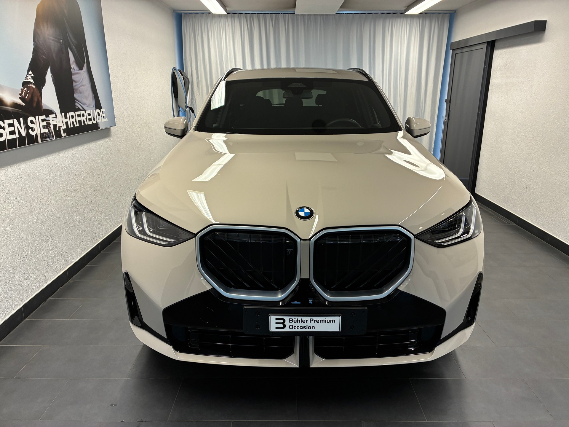 BMW X3 20d xDrive-image-1