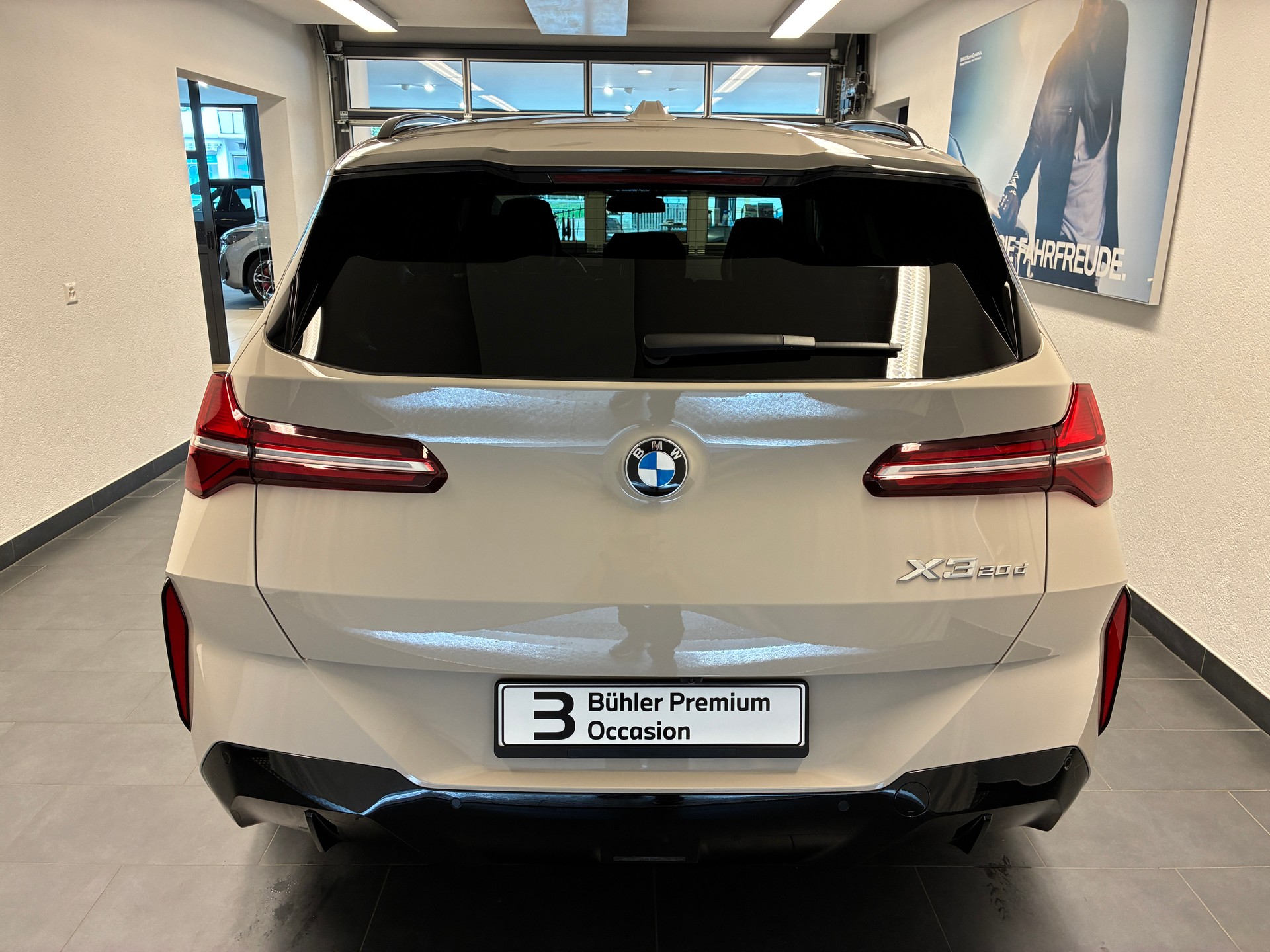BMW X3 20d xDrive-image-4
