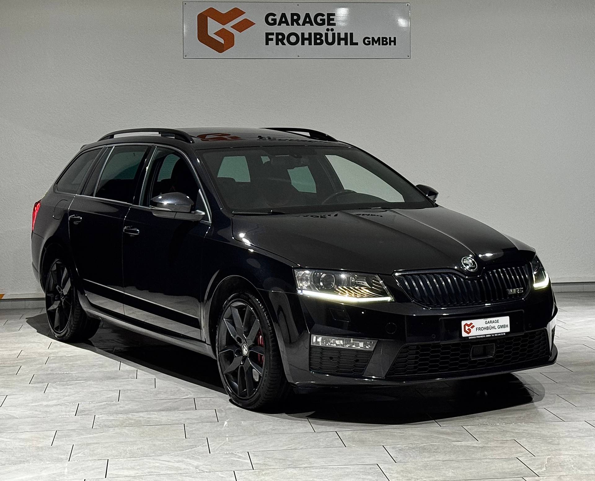 SKODA Octavia 2.0 TDI RS Challenge DSG-showroom-element-2