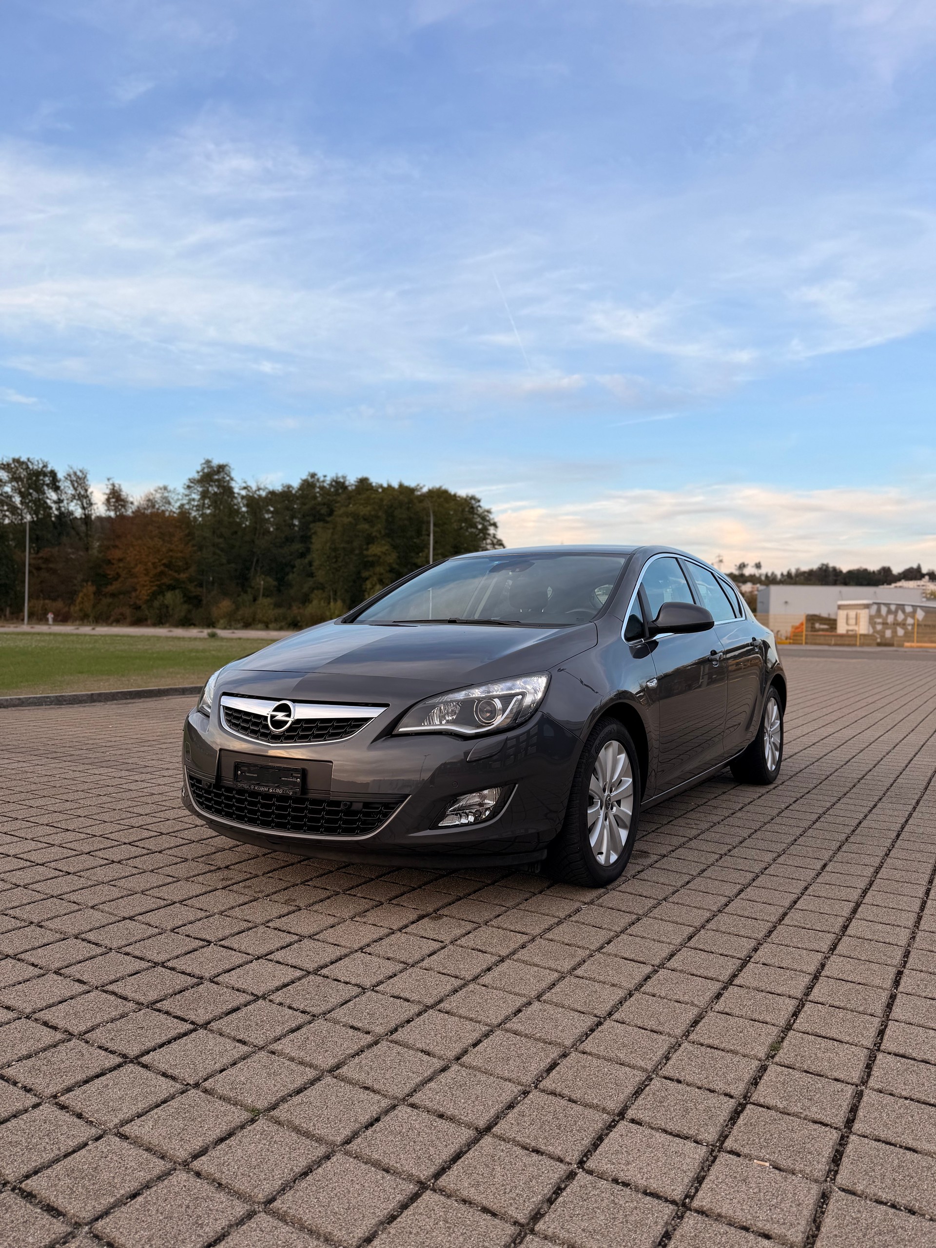 OPEL Astra 1.6i 16V Turbo Sport Automatic-image-0