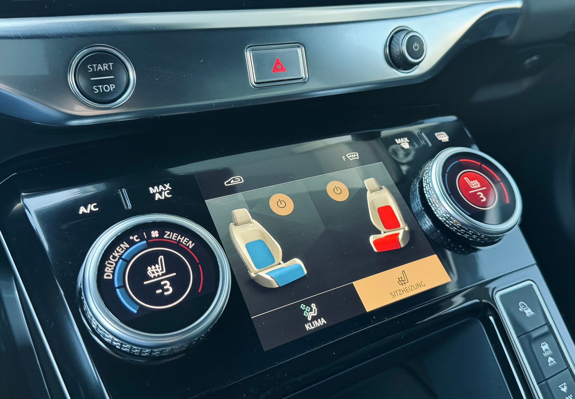 JAGUAR I-Pace EV400 90kW/h R-Dynamic HSE-image-20