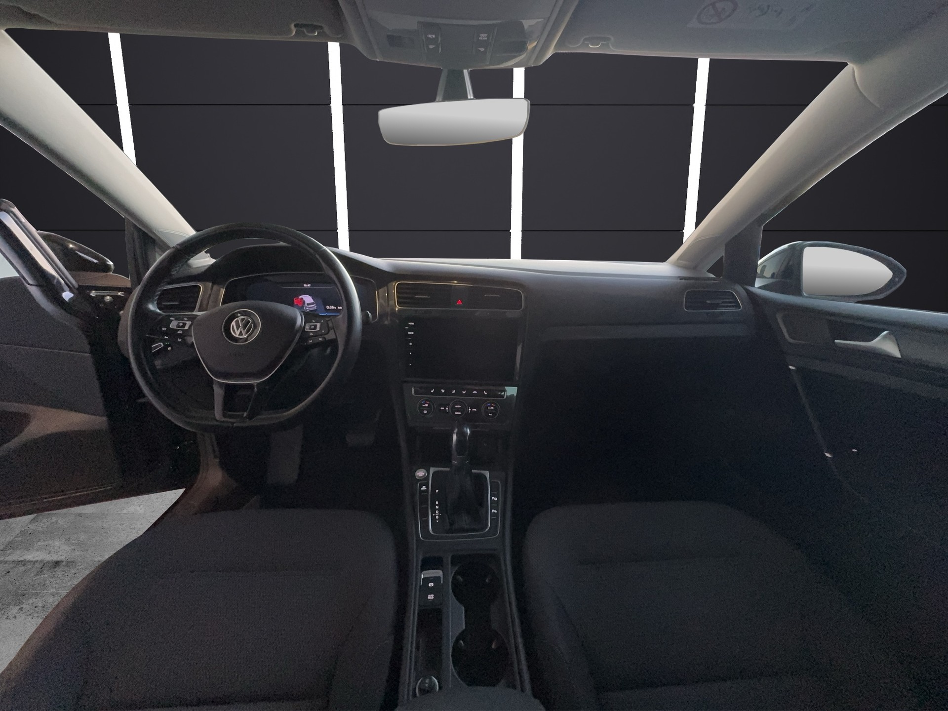 VW e-Golf-image-11