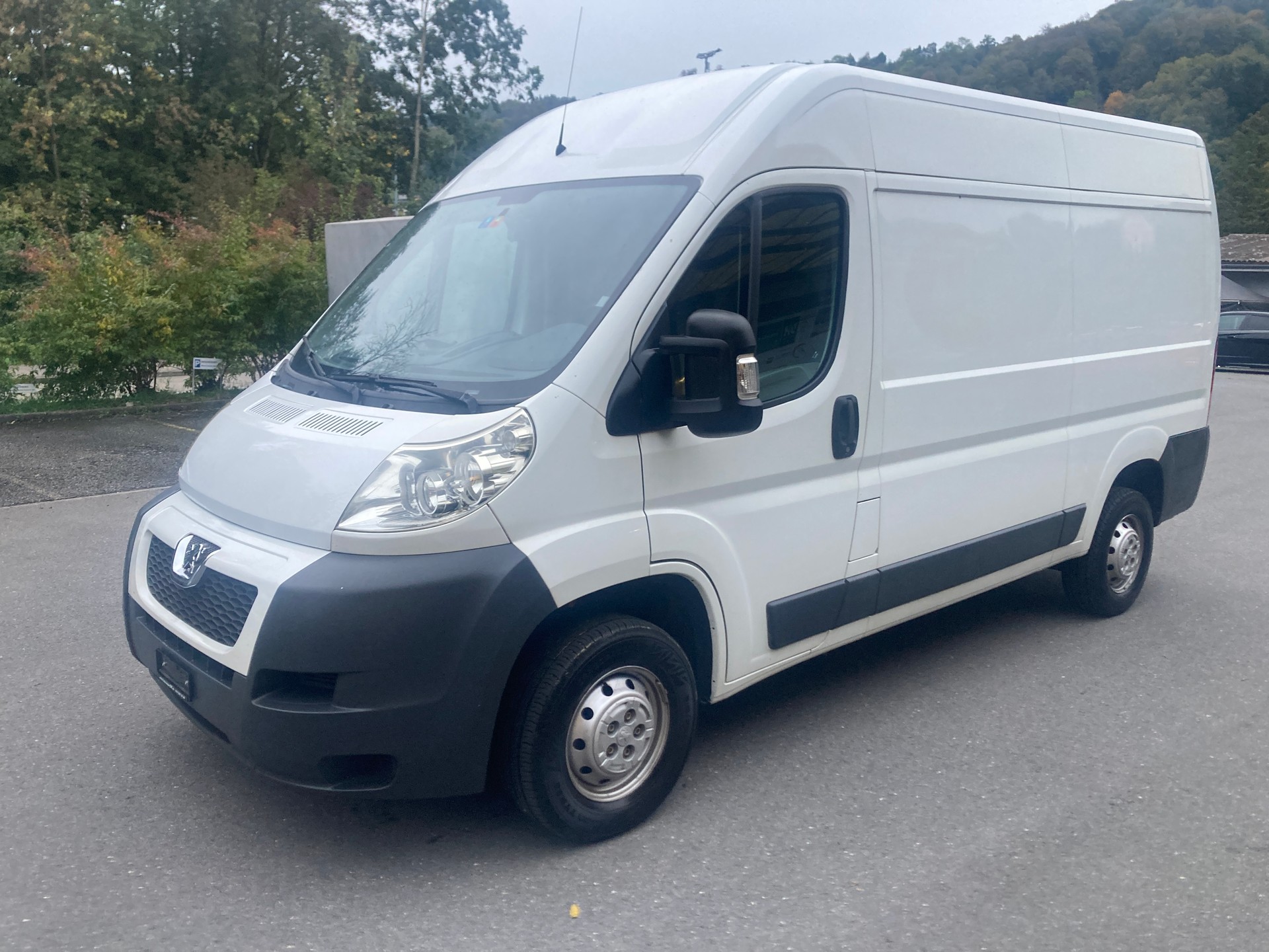 PEUGEOT Boxer 2.2 HDI 333 L2H2-image-4