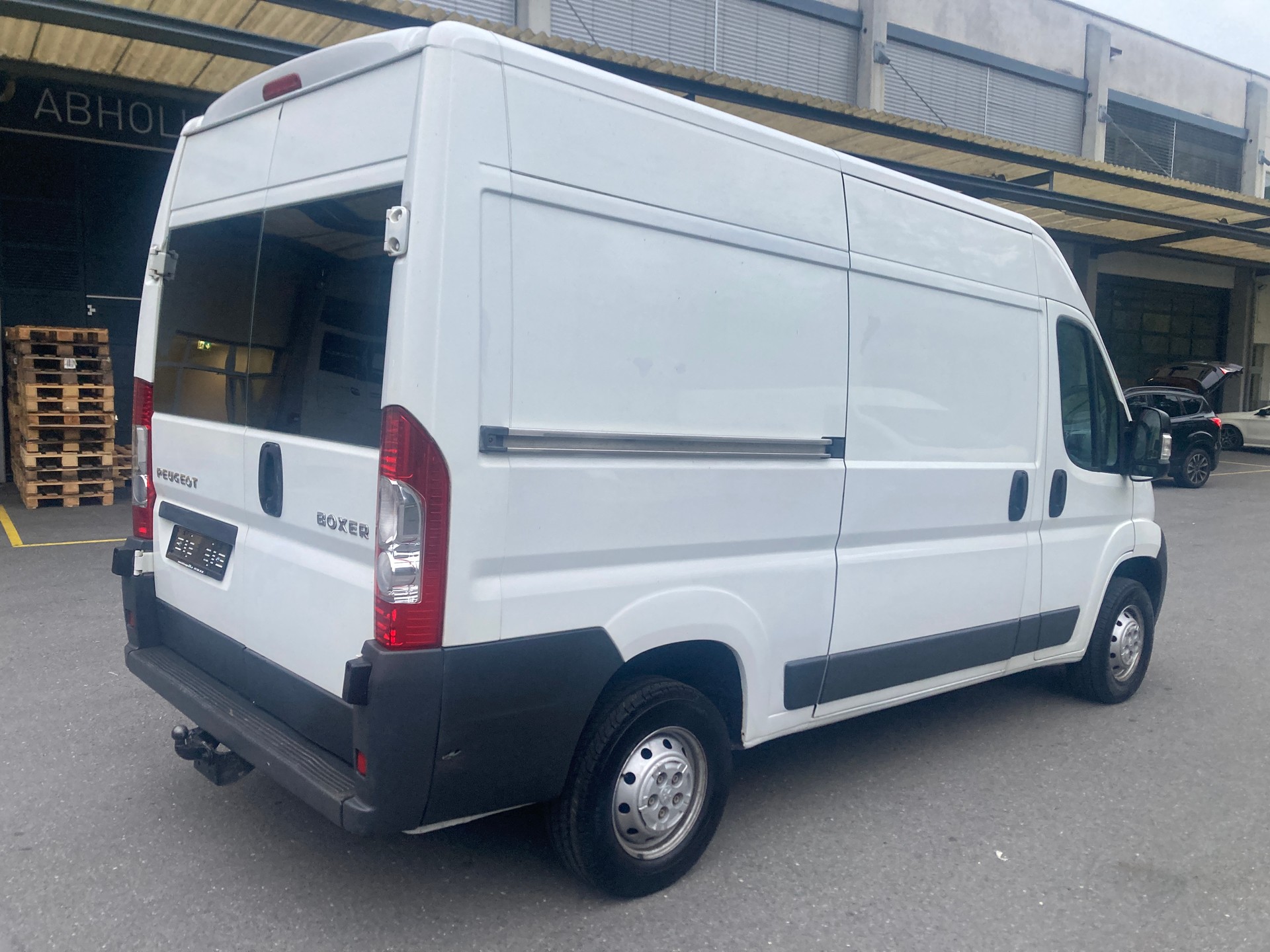 PEUGEOT Boxer 2.2 HDI 333 L2H2-image-1