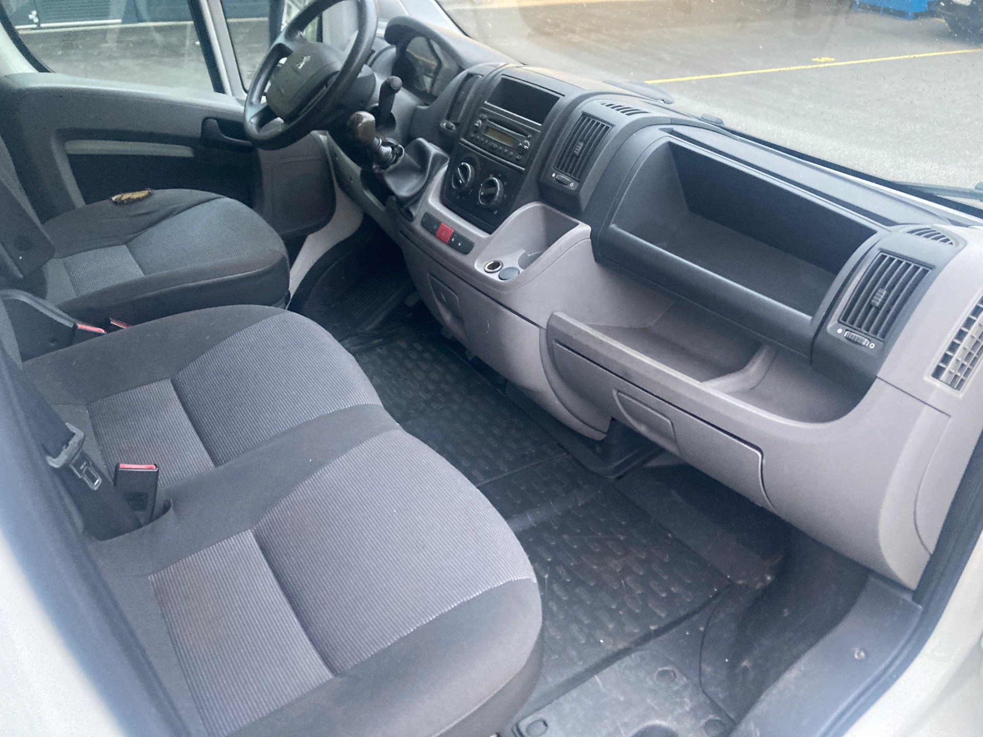 PEUGEOT Boxer 2.2 HDI 333 L2H2-image-5