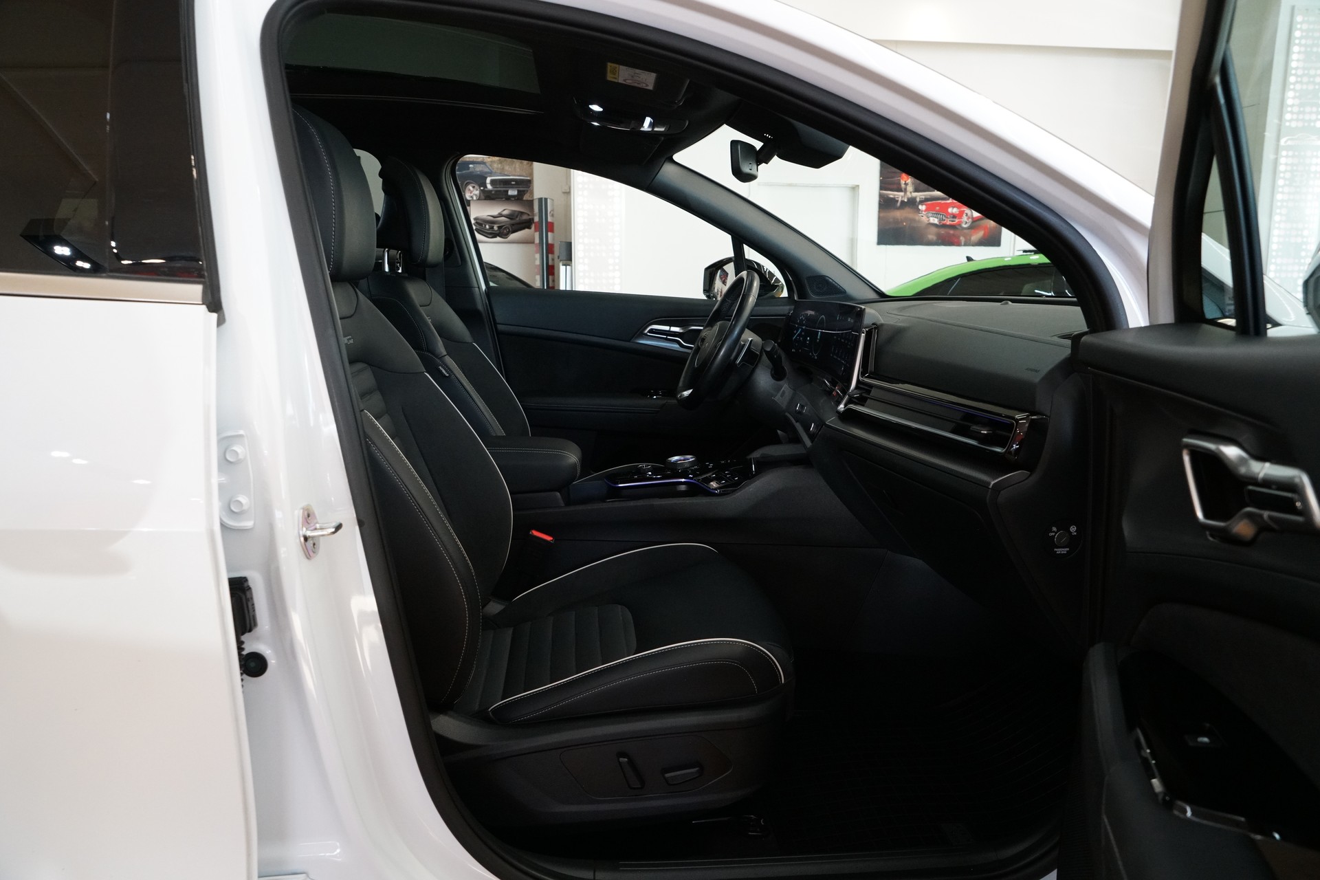 KIA Sportage 1.6T-GDi HEV GT-Line 4x4 A-image-22