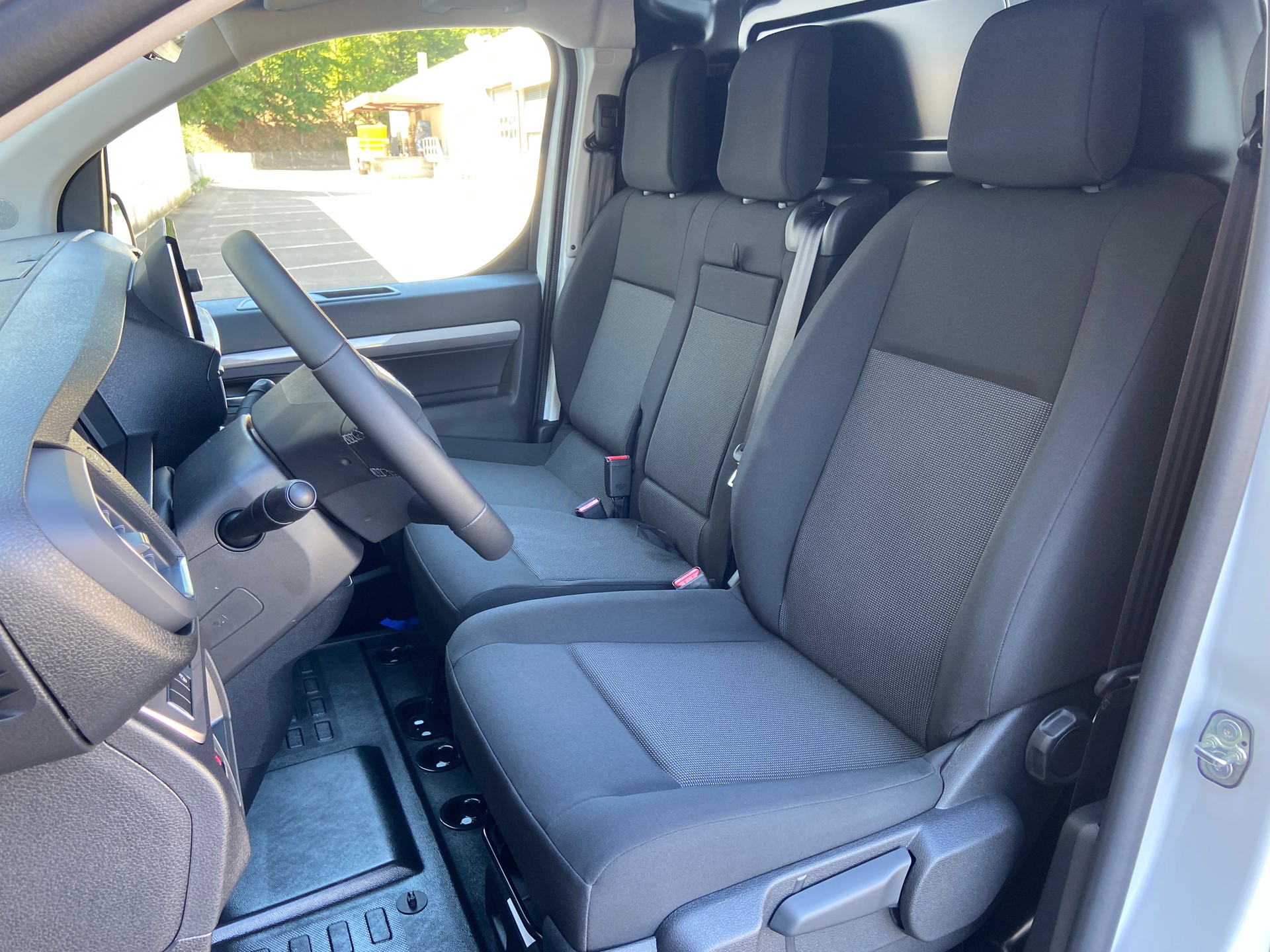 FIAT Scudo 2.0 BlueHDi L2 EAT8 AHK-image-5