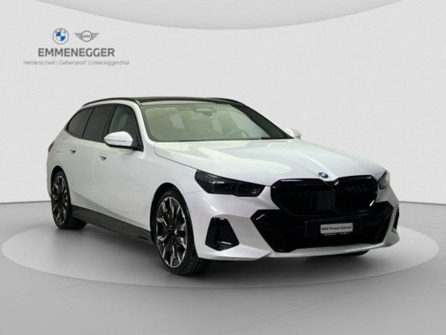 BMW 5er Reihe G61 Touring 550e xDrive-image-6