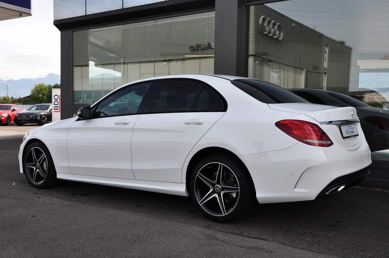 MERCEDES-BENZ C 200 AMG Line 4Matic 9G-Tronic-image-7