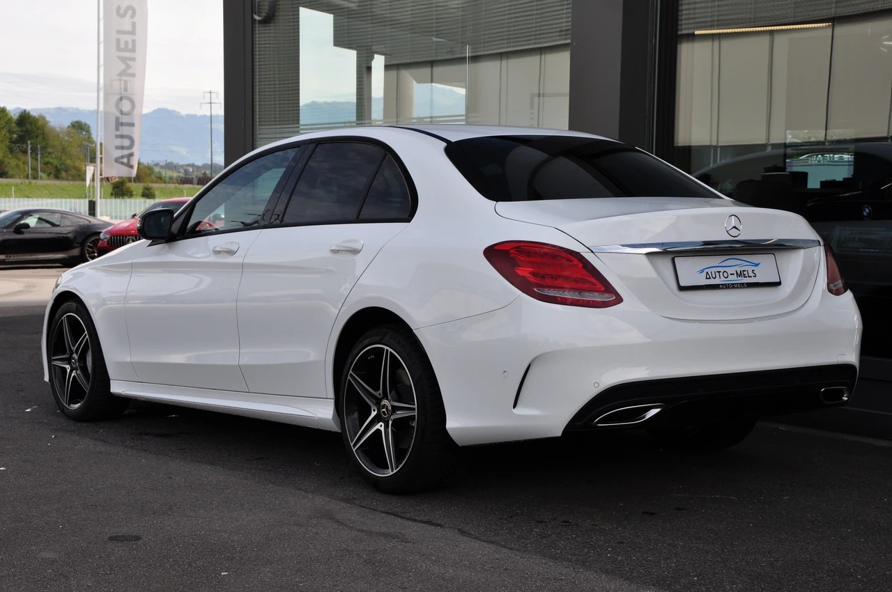 MERCEDES-BENZ C 200 AMG Line 4Matic 9G-Tronic-image-8