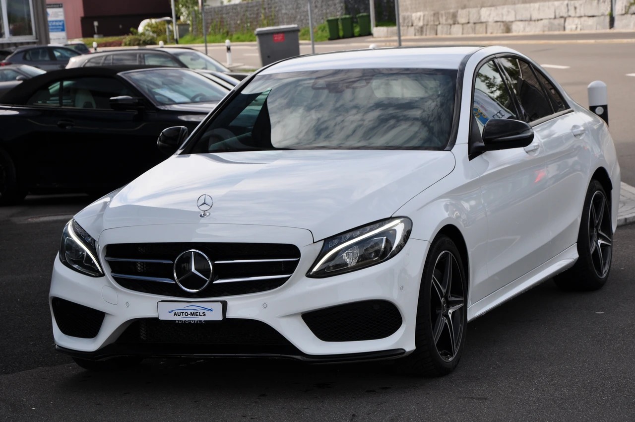 MERCEDES-BENZ C 200 AMG Line 4Matic 9G-Tronic-image-13