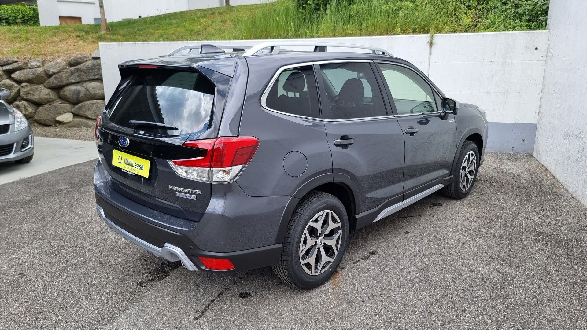 SUBARU Forester 2.0i e SwissPlus-image-5