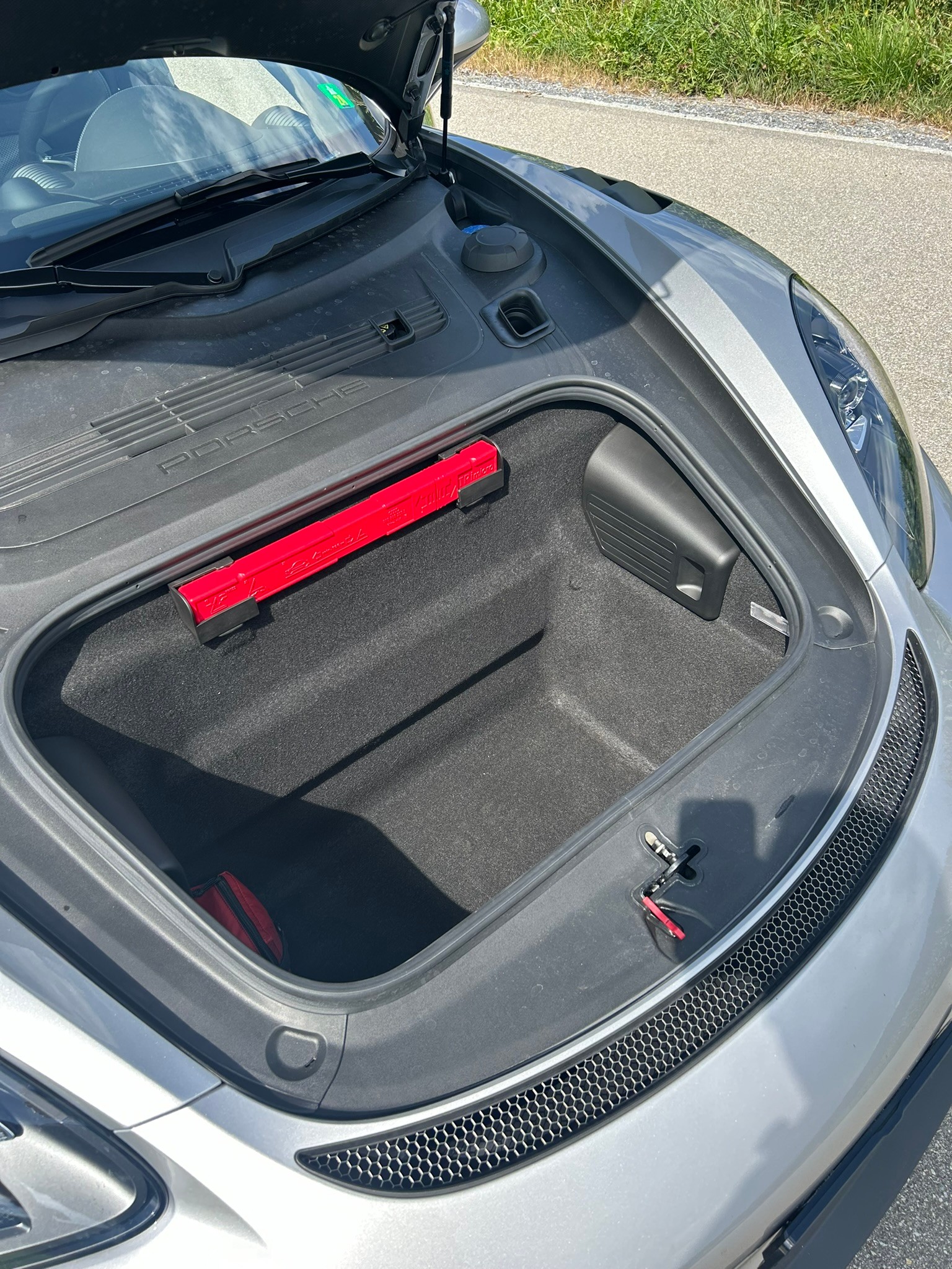 PORSCHE 718 Cayman GT4 RS PDK-image-15