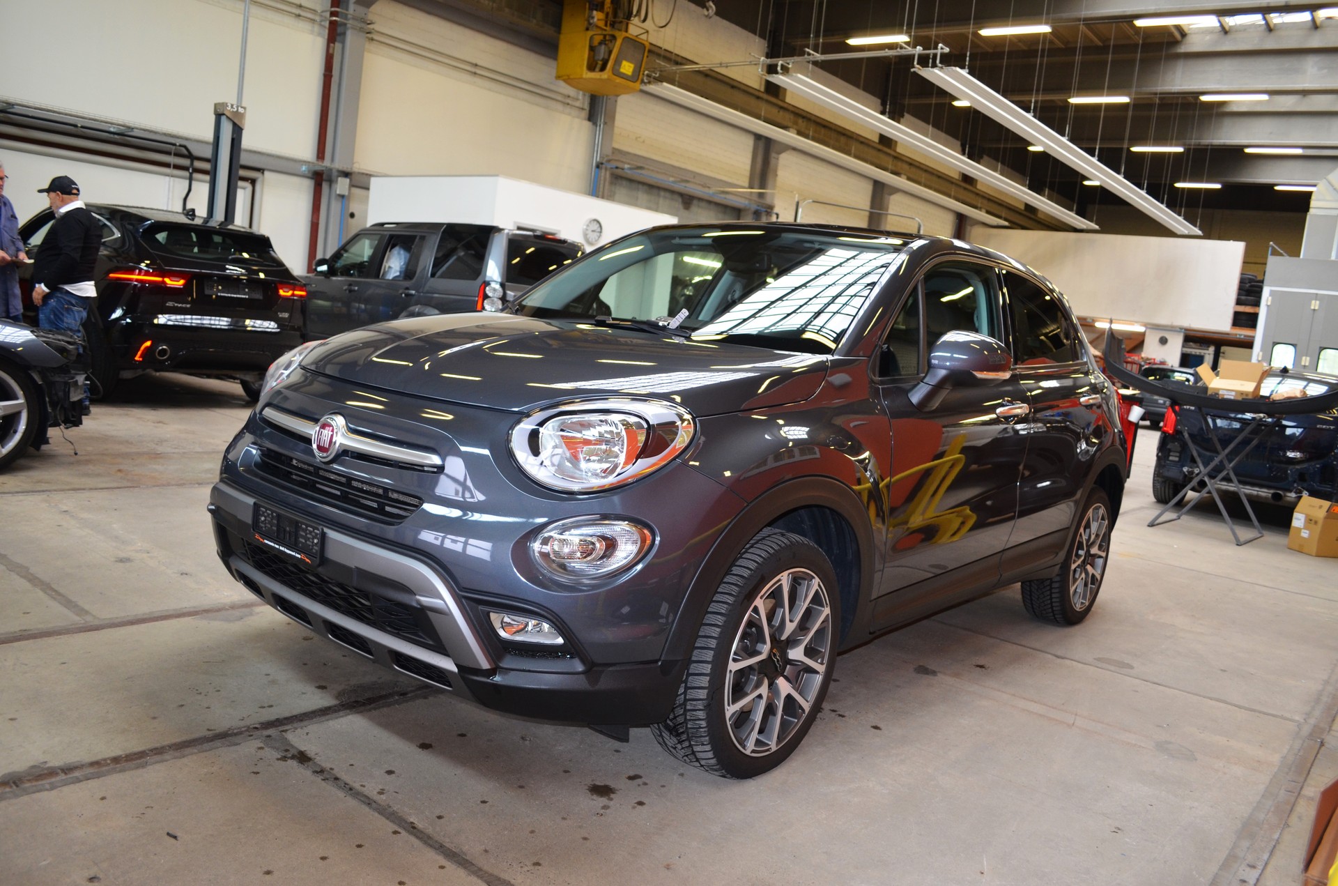 FIAT 500X 2.0 MJ Cross 4x4 Automatic-image-2