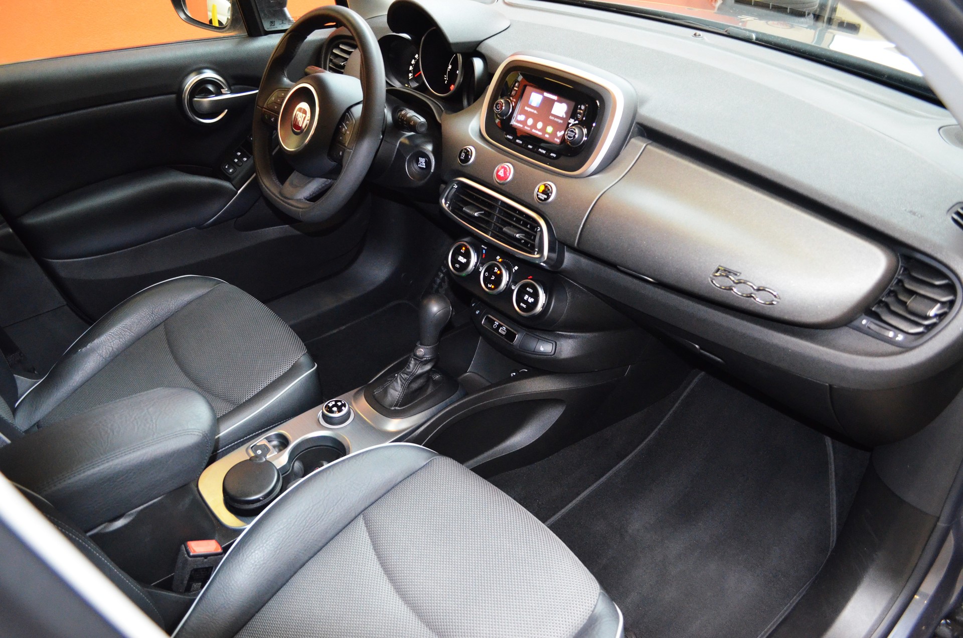 FIAT 500X 2.0 MJ Cross 4x4 Automatic-image-8
