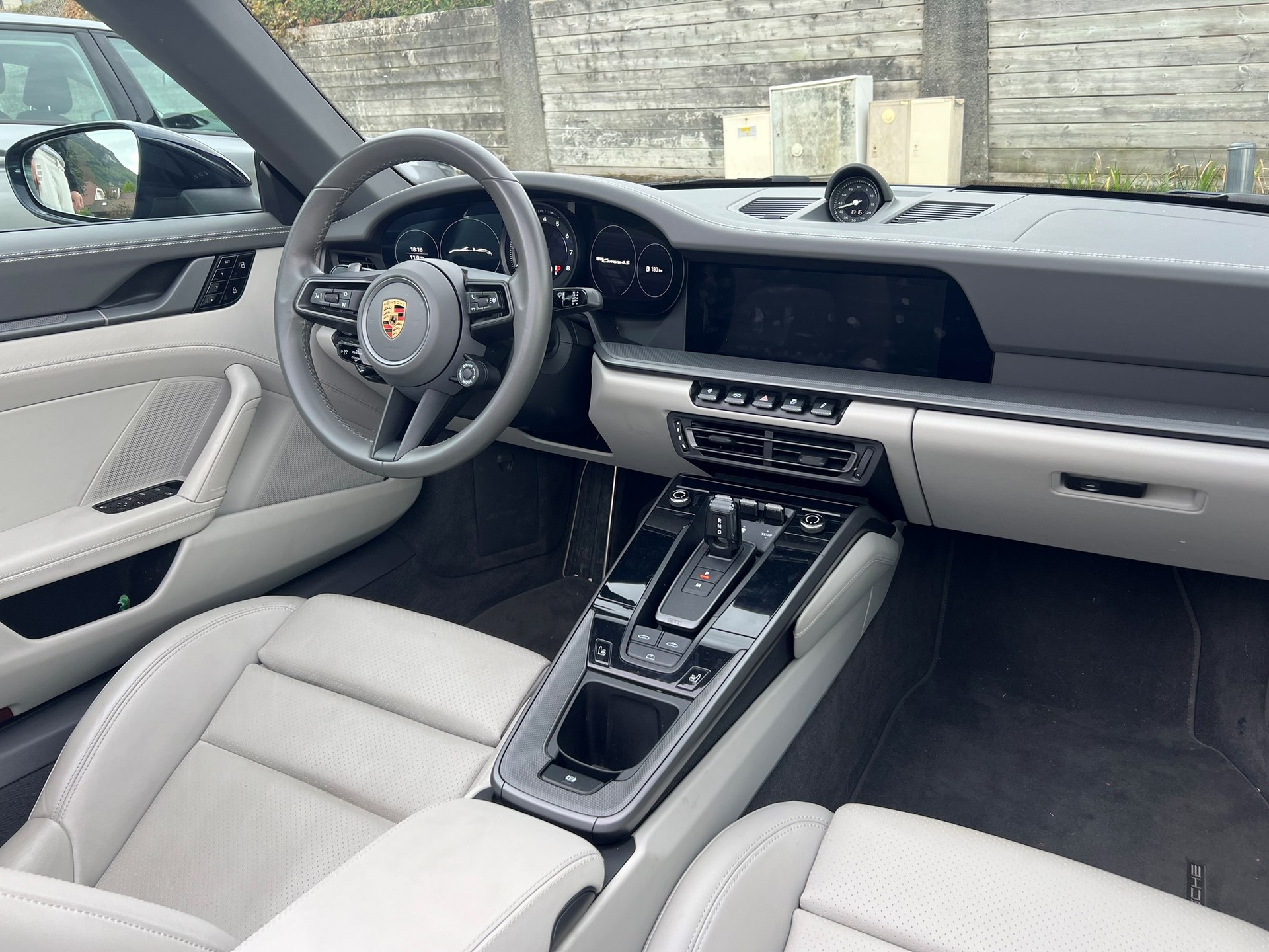 PORSCHE 911 Carrera 4S Cabriolet PDK-image-4
