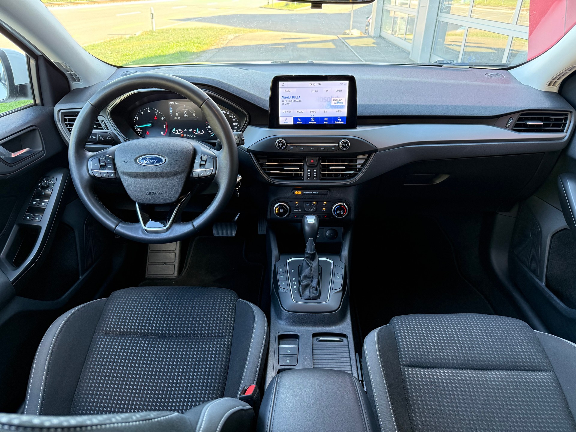 FORD Focus 1.0 MHEV Cool Connect Automat LEASING AB 226.52 CHF / MONAT-image-6