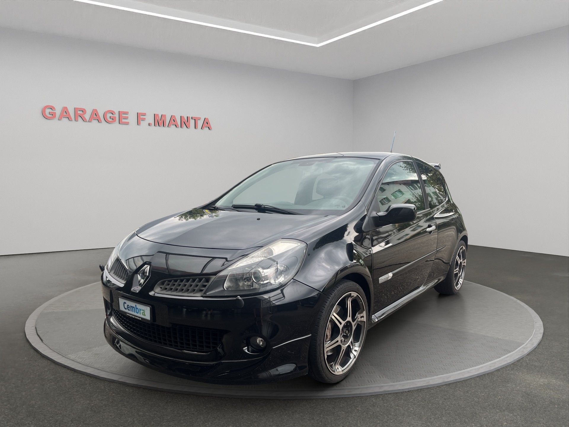 RENAULT Clio 2.0 16V Sport-image-0