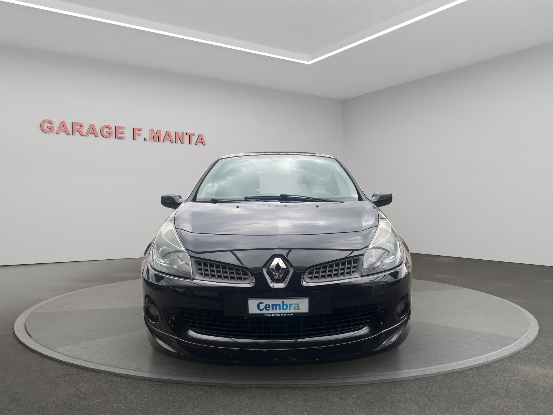 RENAULT Clio 2.0 16V Sport-image-1