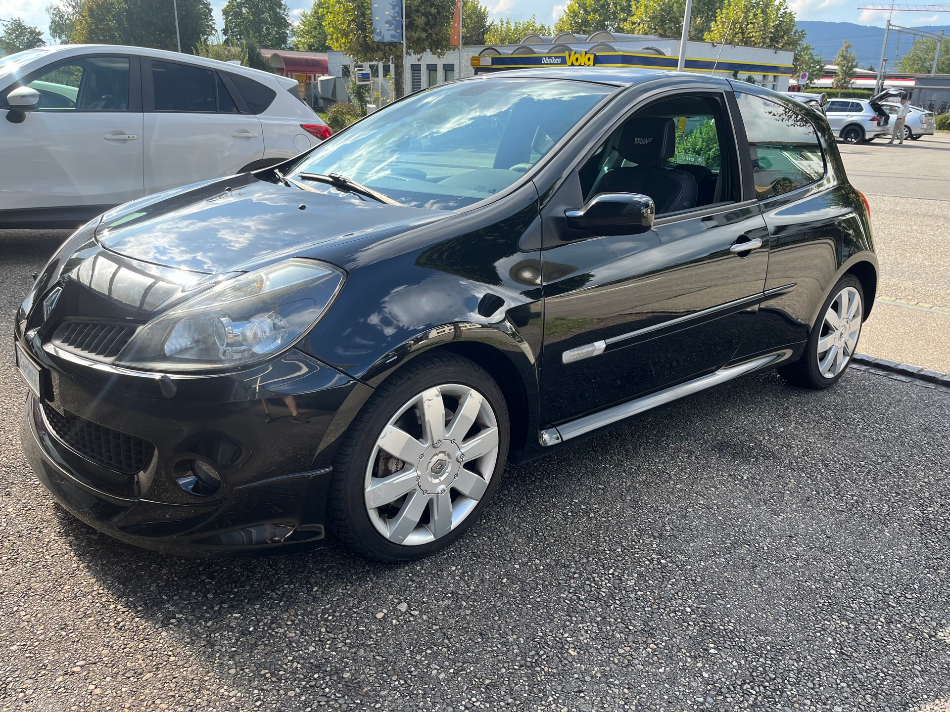 RENAULT Clio 2.0 16V Sport-image-8