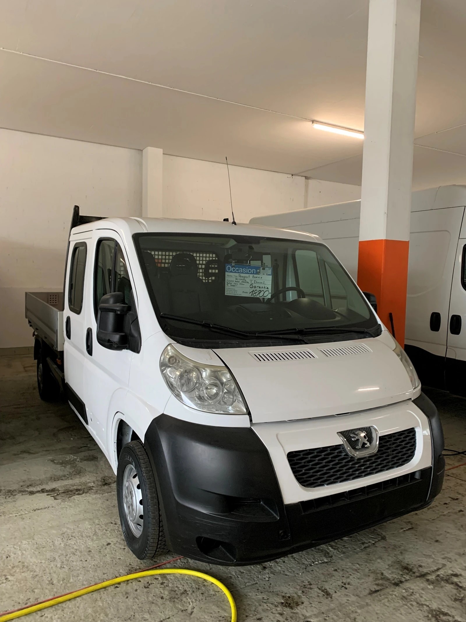 PEUGEOT Boxer 2.2 HDI 335 L3-image-0