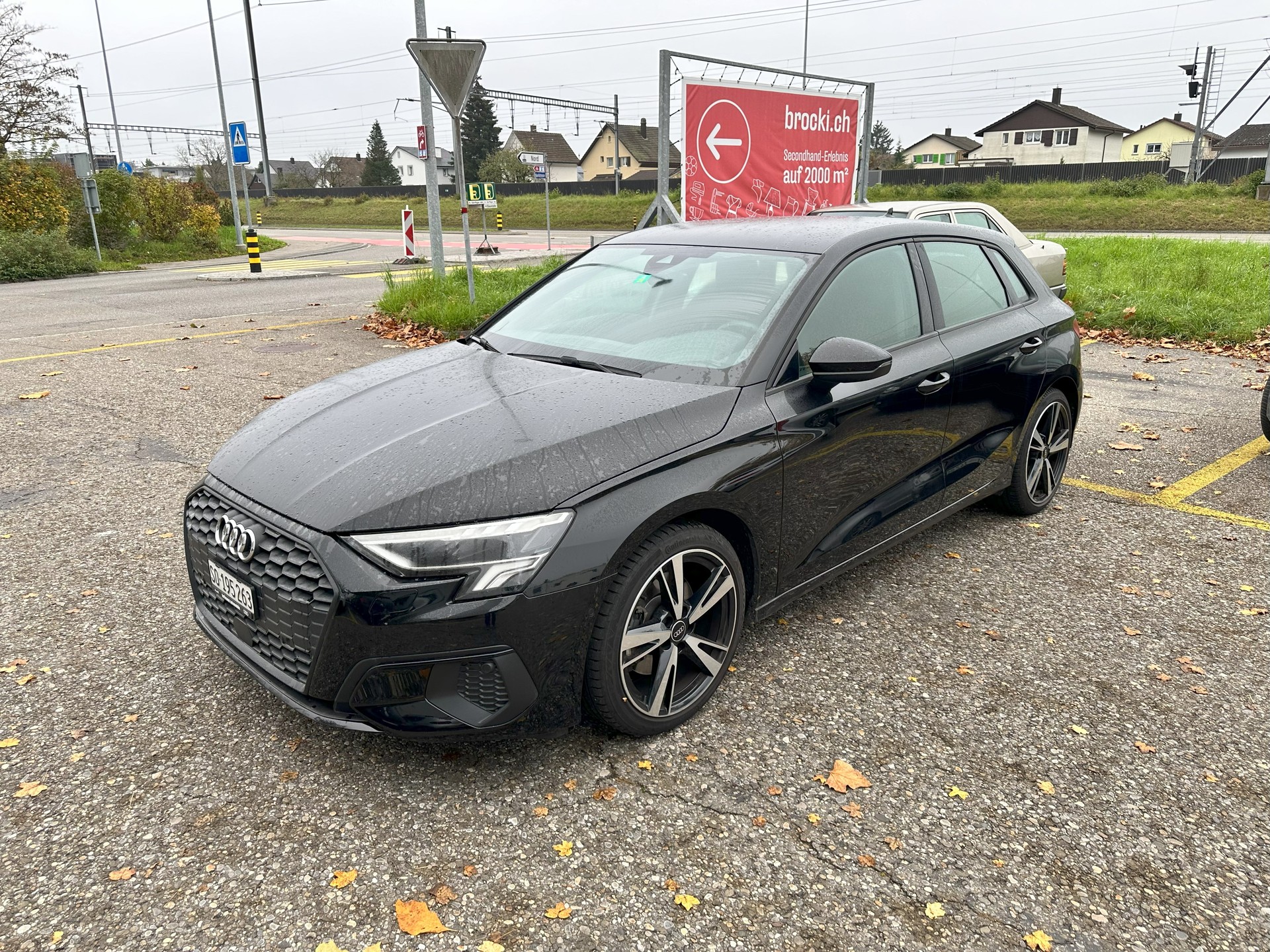 AUDI A3 Sportback 35 TFSI Attraction-image-0