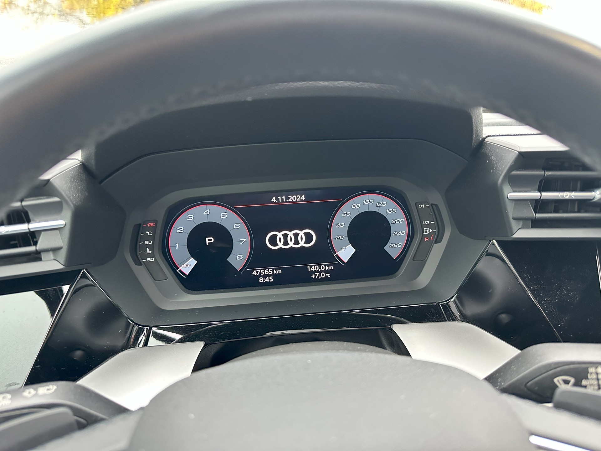 AUDI A3 Sportback 35 TFSI Attraction-image-4