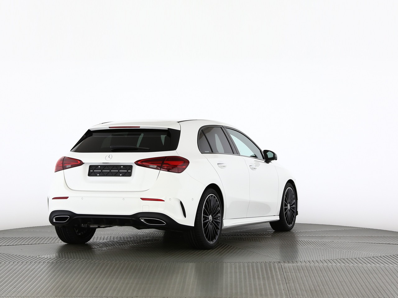 MERCEDES-BENZ A 200 7G-DCT-image-1