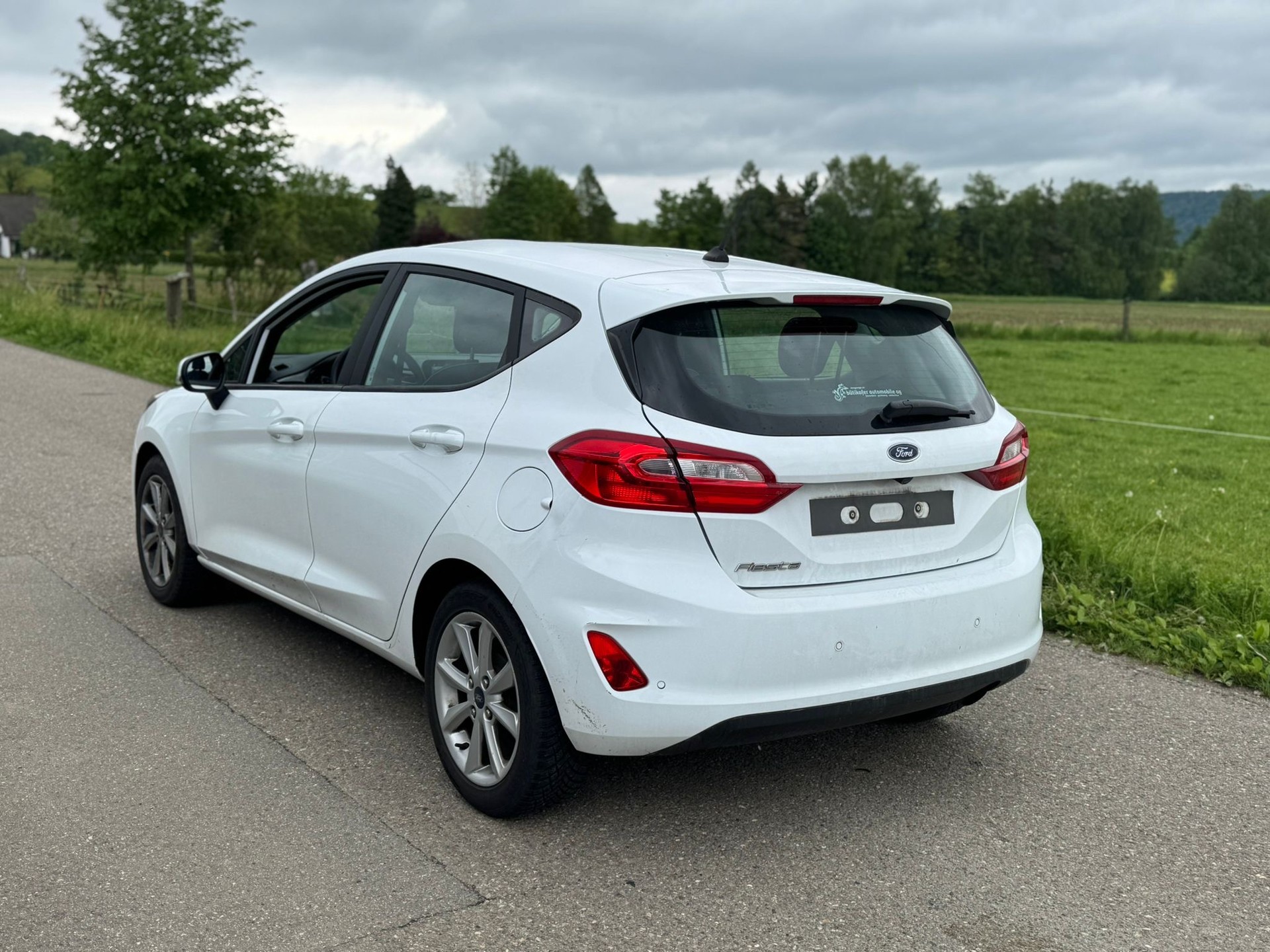 FORD Fiesta 1.0 SCTi Titanium-image-3