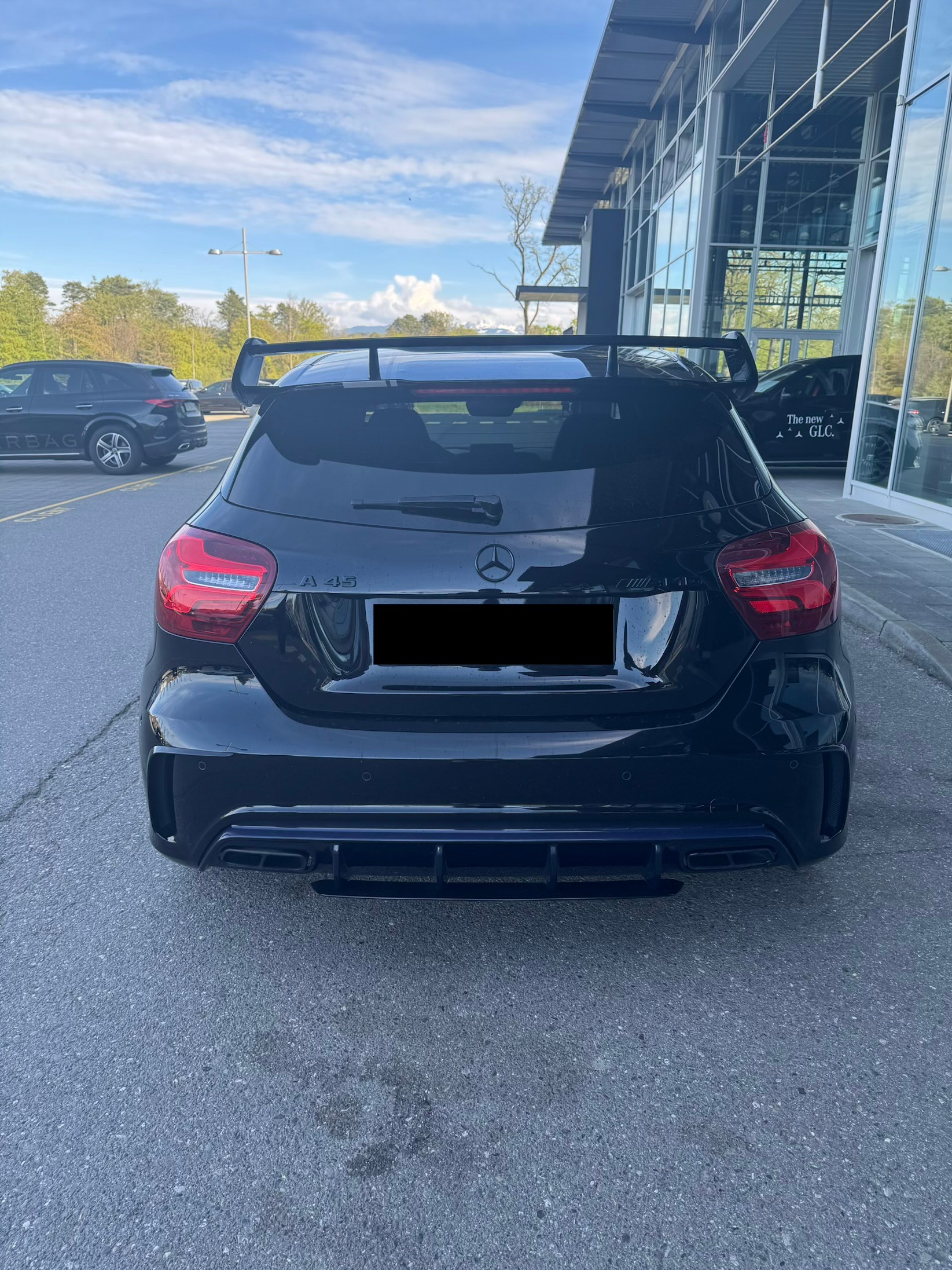 MERCEDES-BENZ A 45 AMG Yellow Night Edition 4Matic 7G-DCT-image-4