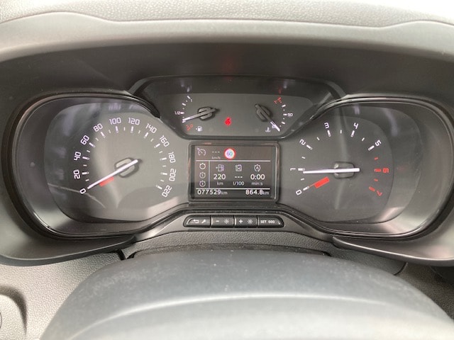 TOYOTA Proace City Verso 1.2 Shuttle Medium-image-15