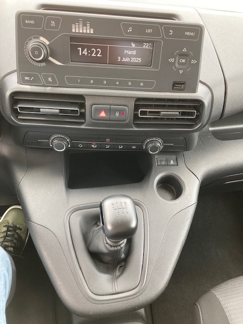 TOYOTA Proace City Verso 1.2 Shuttle Medium-image-14