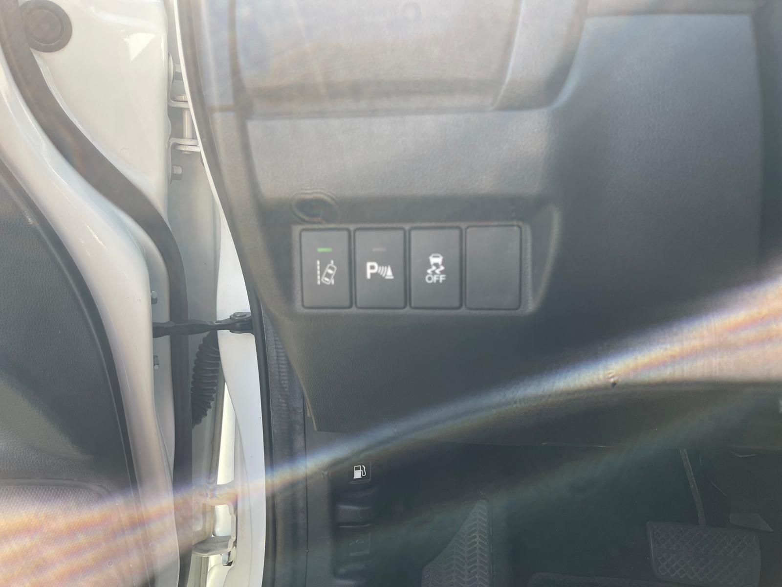 HONDA Jazz 1.5i-VTEC Dynamic CVT-image-10
