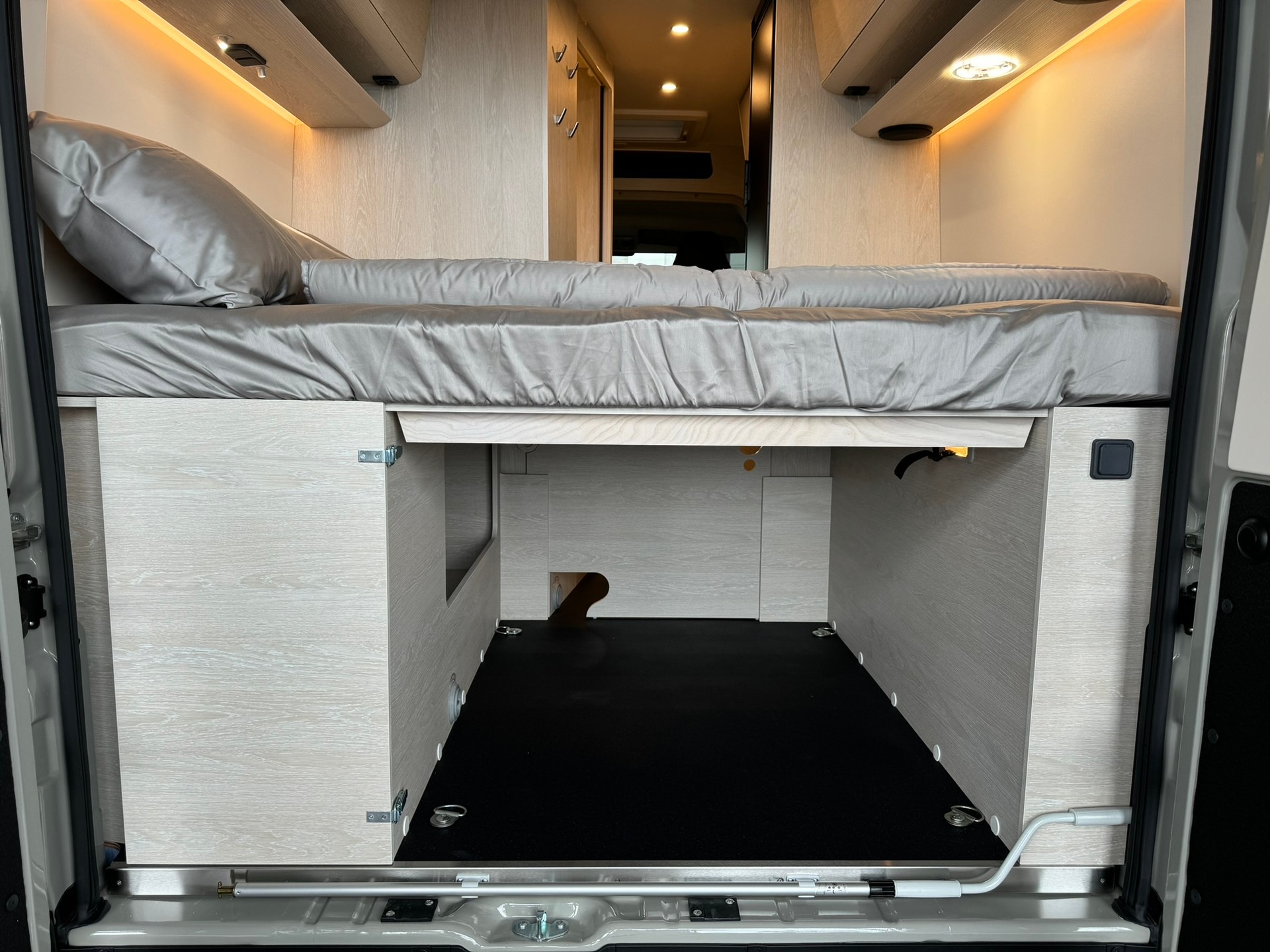 TOURNE MOBIL 6.0 - 180 PS Cruise / Heavy / Automat-image-10